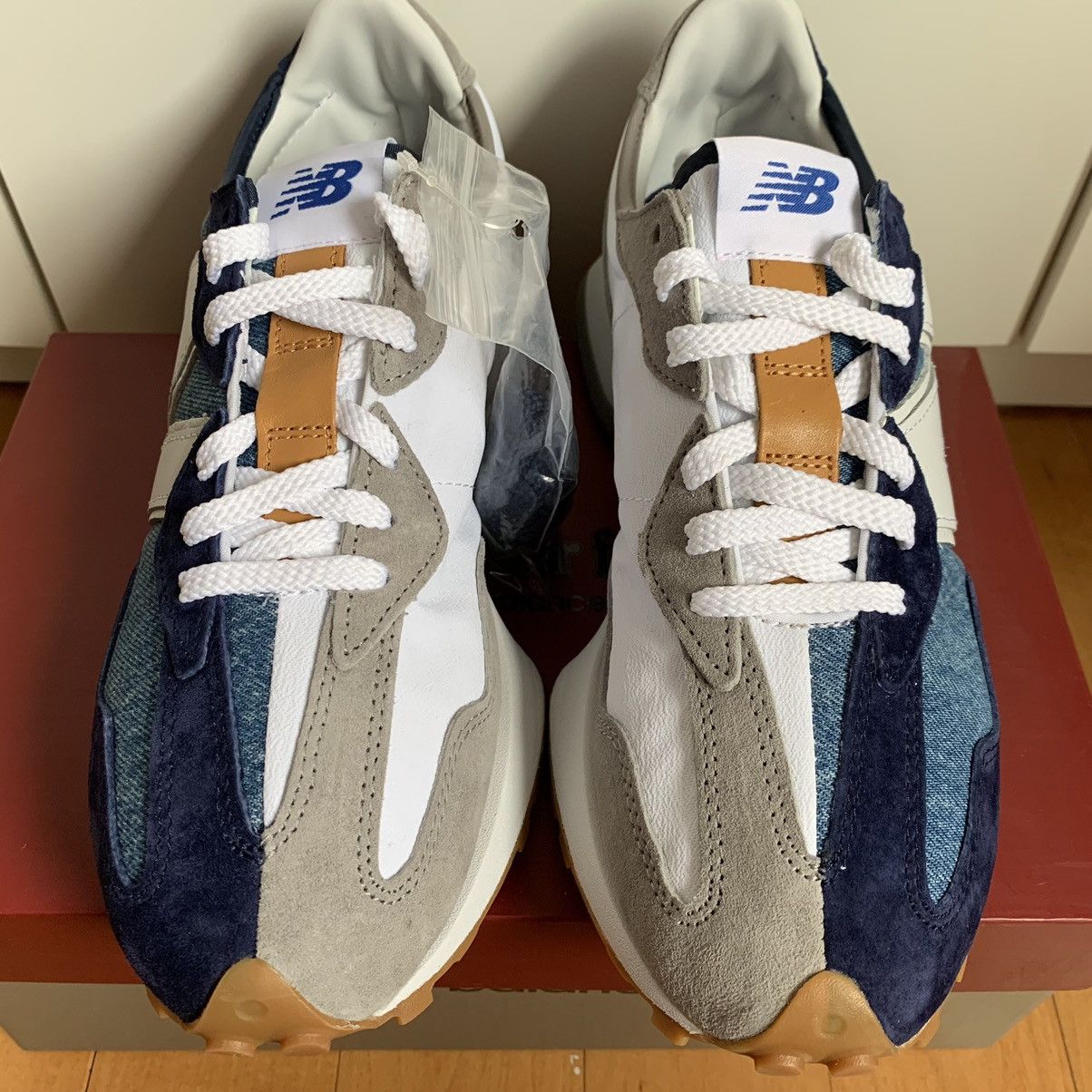 スニーカー New Balance 327 Levi's Navy New Balance New Balance 327 Levi's Navy | REVERSIBLE
