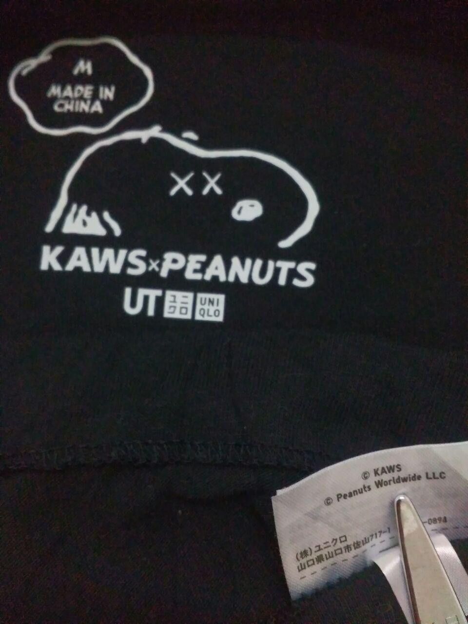 Kaws × Peanuts × Uniqlo Kaws X Peanuts Snoopy & Woodstock Big Logo T Shirt Size US M / EU 48-50 / 2 - 4 Thumbnail