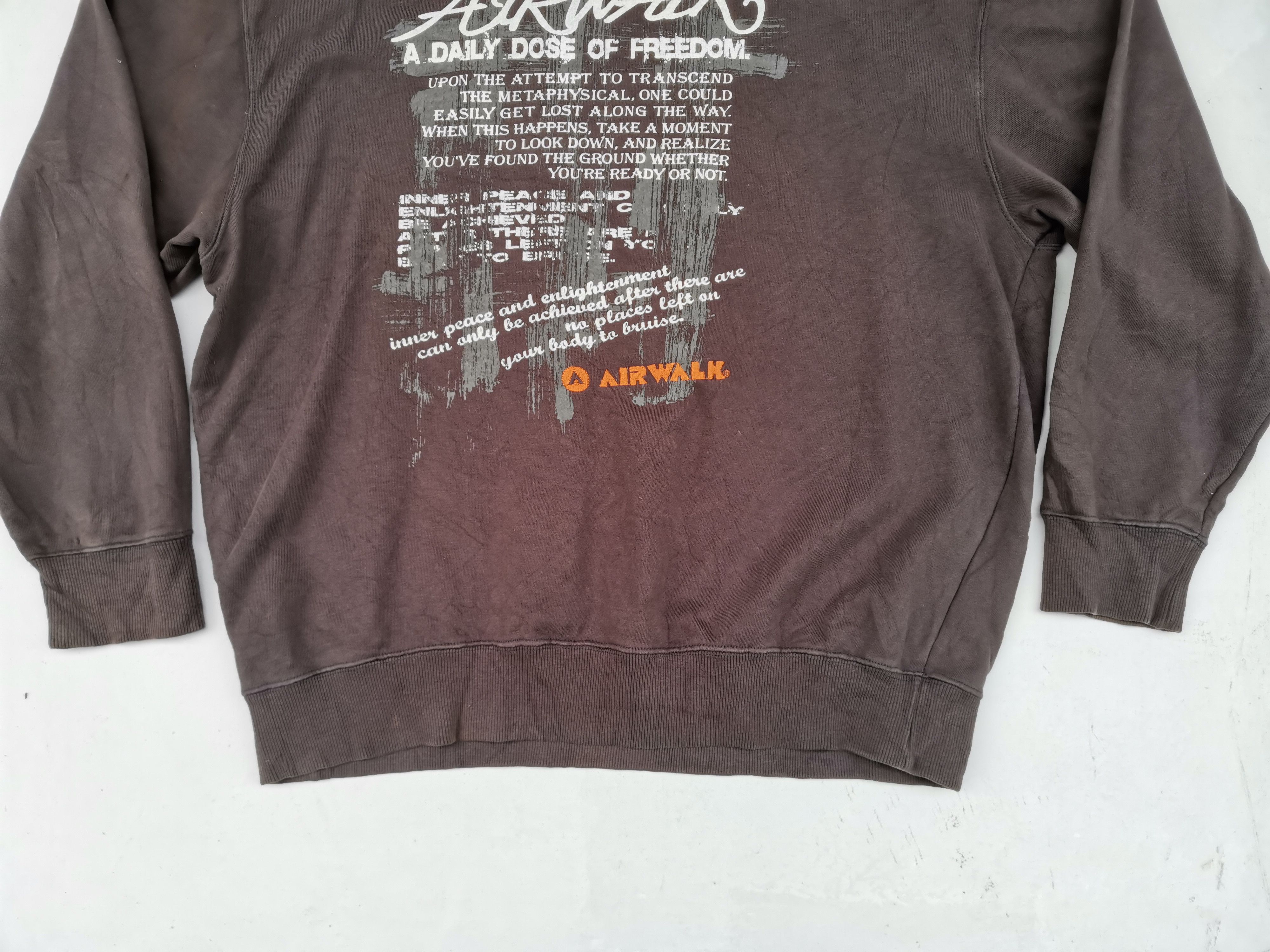Airwalk Airwalk a Daily Dose of Freedom Big Logo Sweatshirt Size US XL / EU 56 / 4 - 5 Thumbnail
