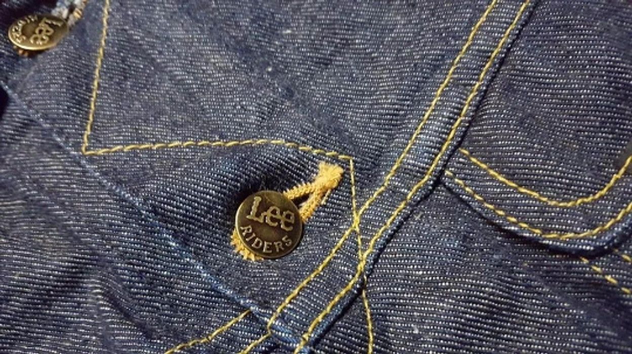Vintage Vintage LEE RIDERS Denim Jacket levis schott avirex nike Size US M / EU 48-50 / 2 - 4 Thumbnail