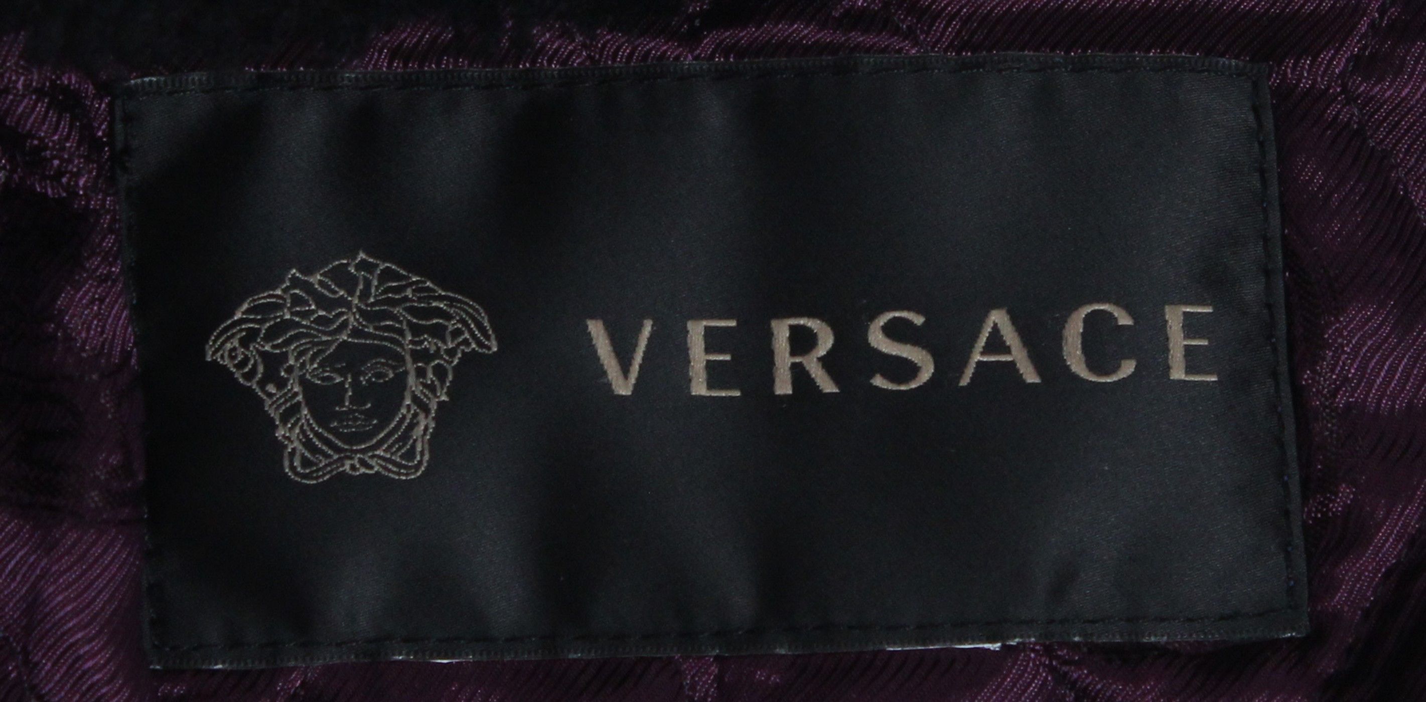 Versace PURPLE WOOL COAT WITH SHEARLING COLLAR Size US M / EU 48-50 / 2 - 8 Thumbnail