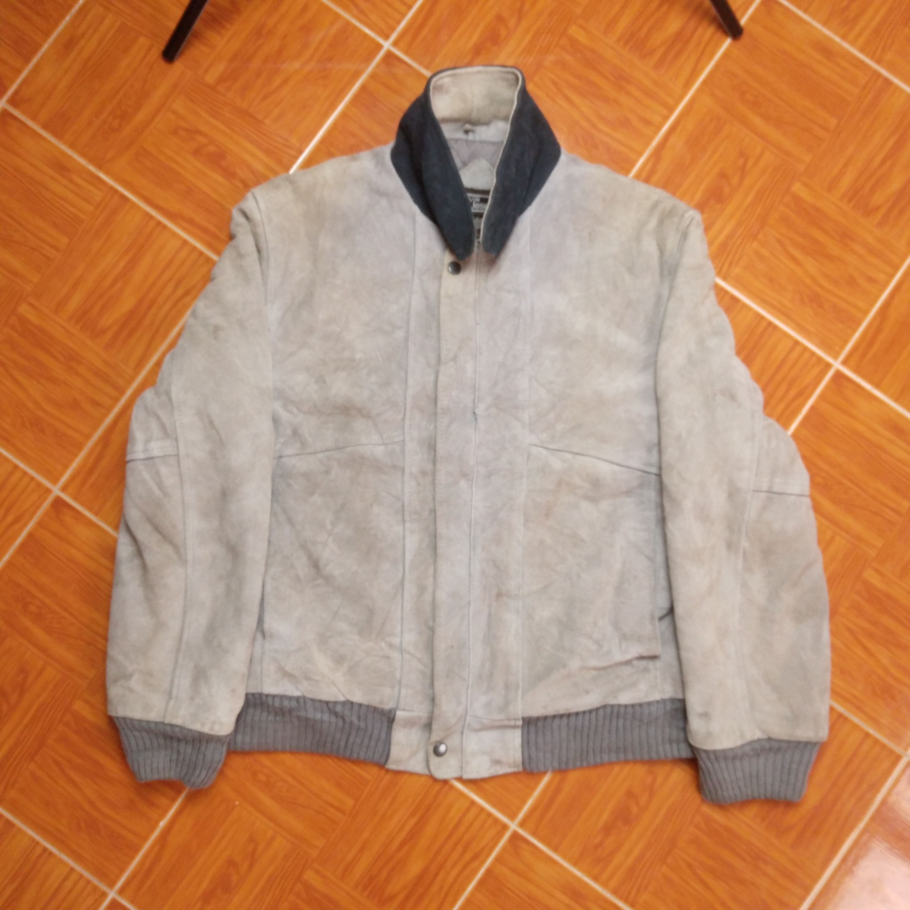 Japanese Brand × Vintage Vintage Japanese Brand Bomber Leather Jacket Size US M / EU 48-50 / 2 - 2 Thumbnail