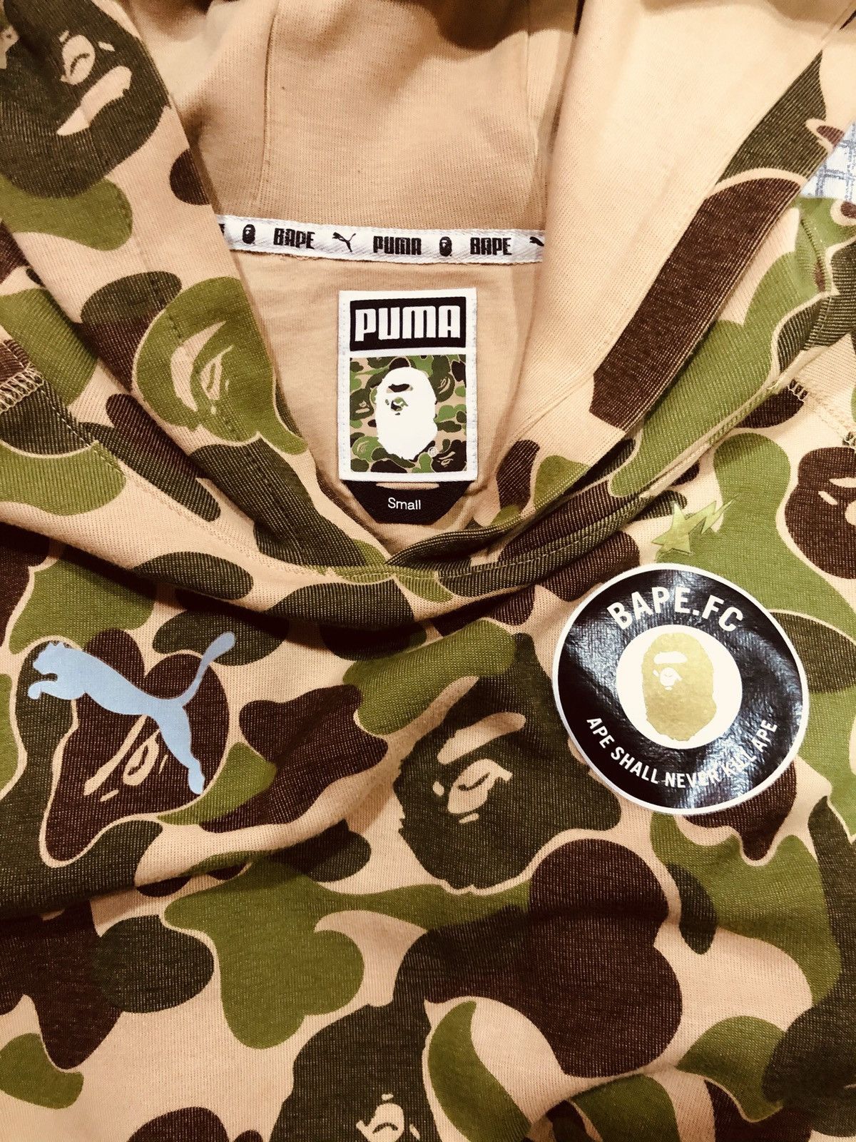 Bape x puma camo hoodie hotsell