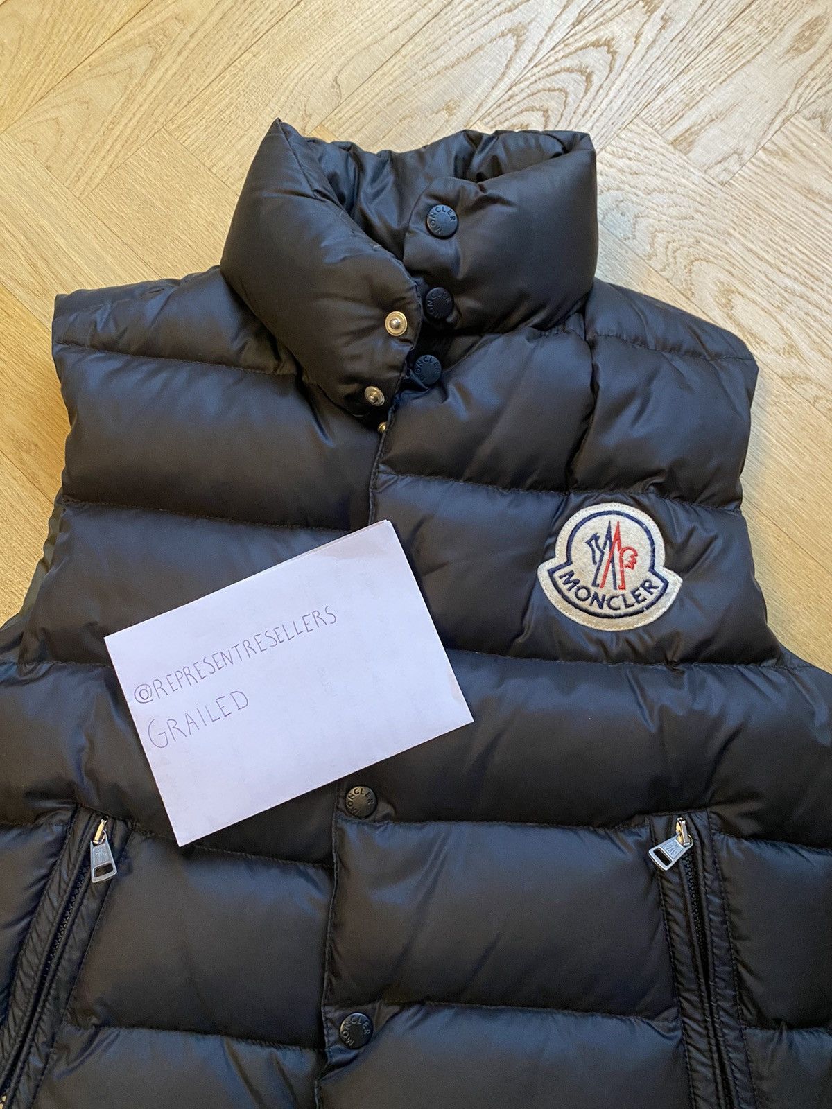 Moncler gilet big logo clearance