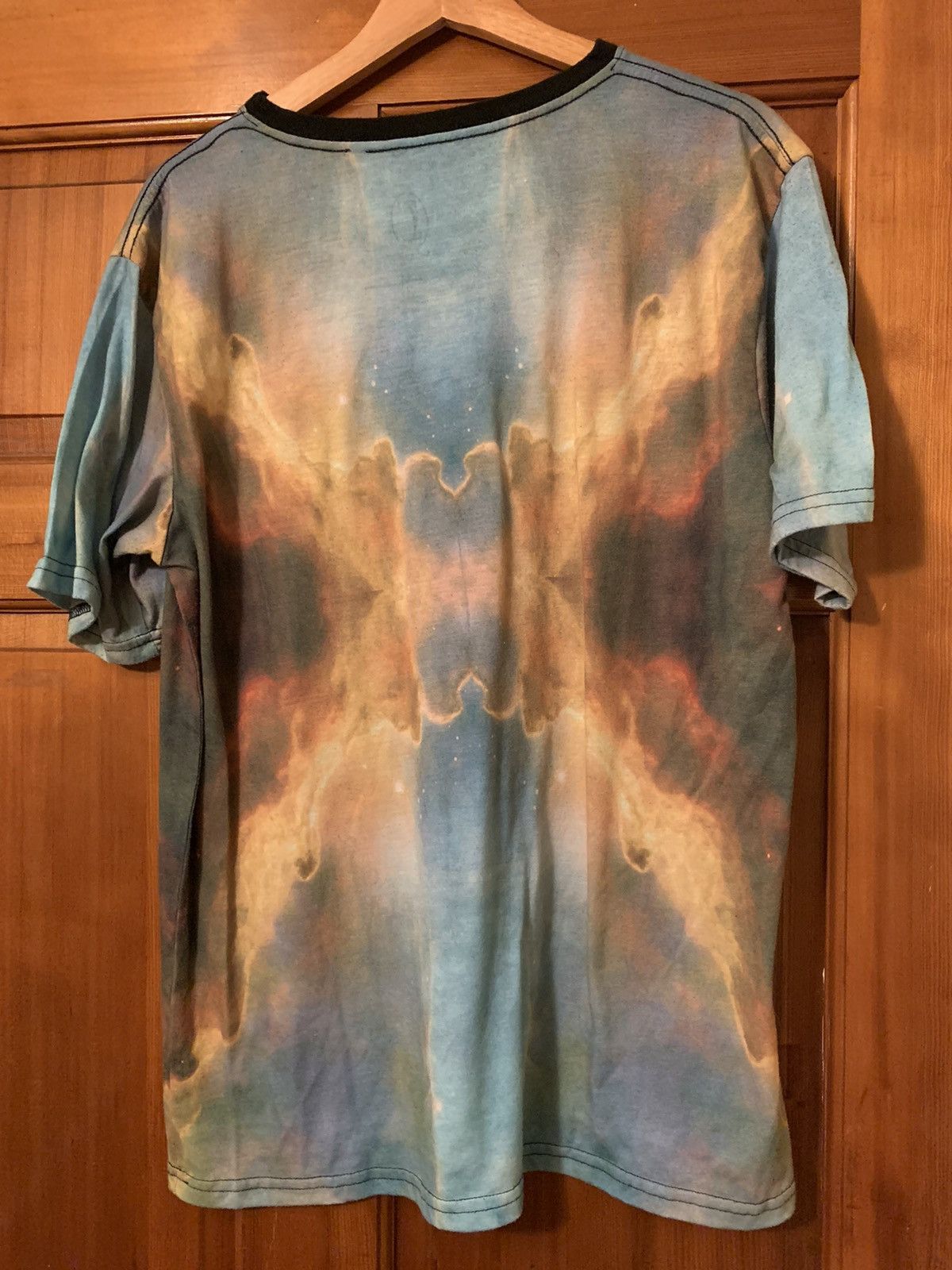 Other *RARE* Captivate Photo Print Sky / Space T-Shirt - M Size US M / EU 48-50 / 2 - 4 Thumbnail