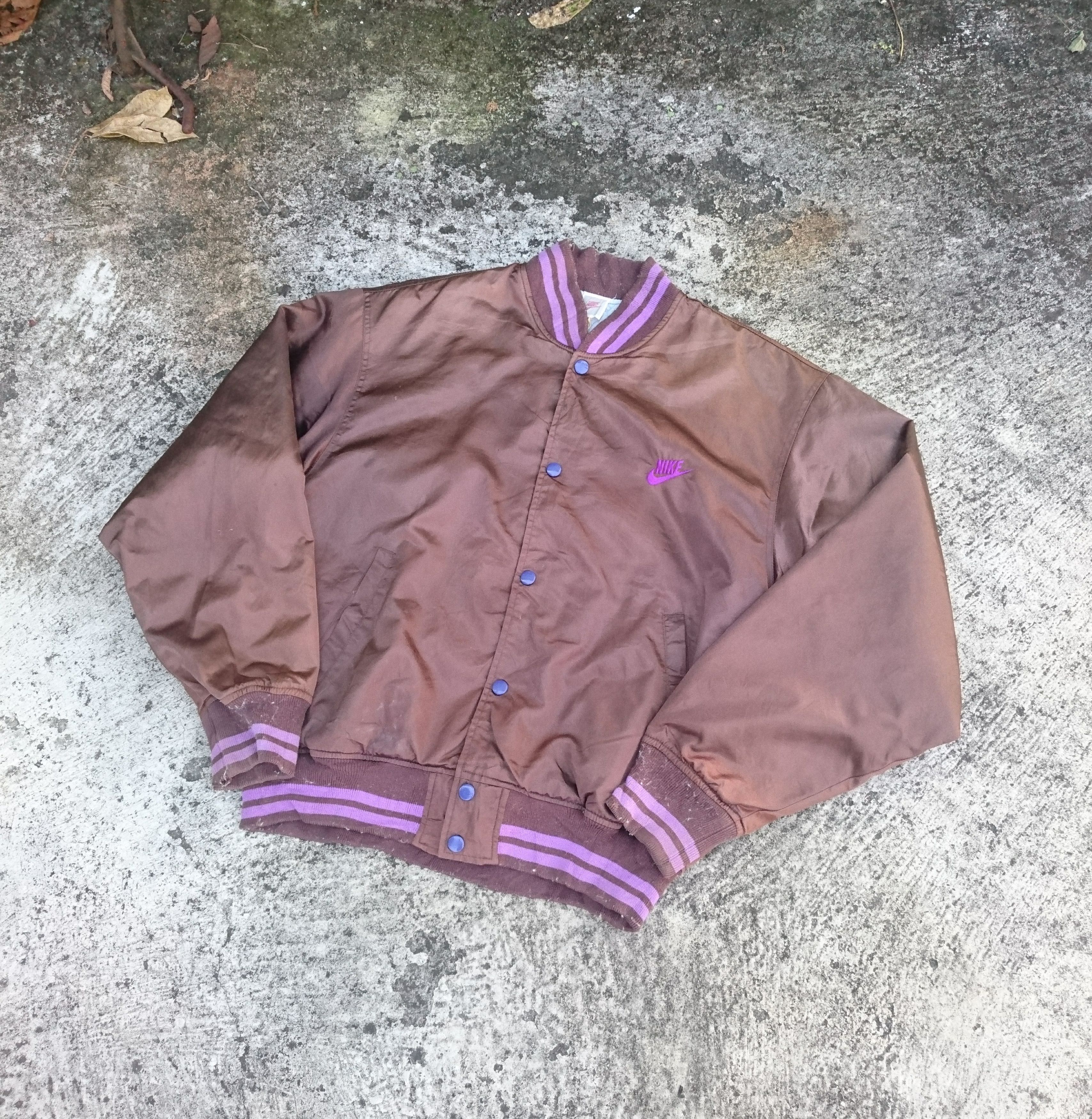 Nike Rare vintage 90s nike varsity Size US M / EU 48-50 / 2 - 3 Thumbnail