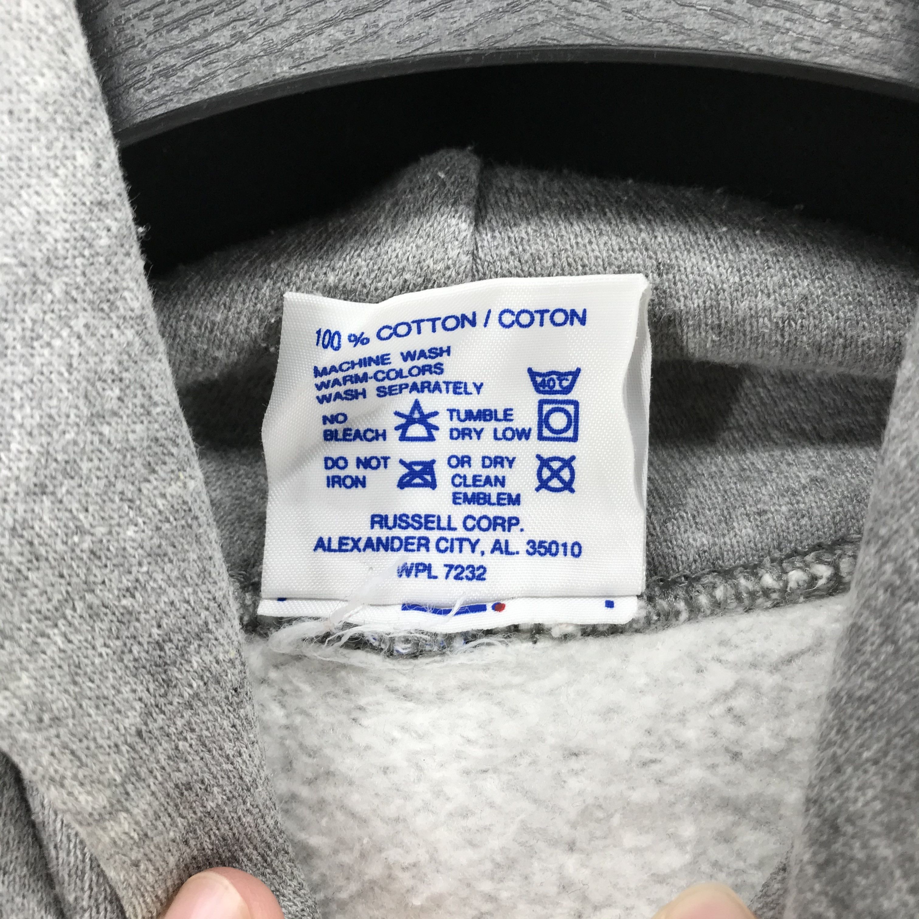 Russell Athletic Vintage Russell Big Logo Pullover Hoodies #2688-28 Size US M / EU 48-50 / 2 - 8 Thumbnail