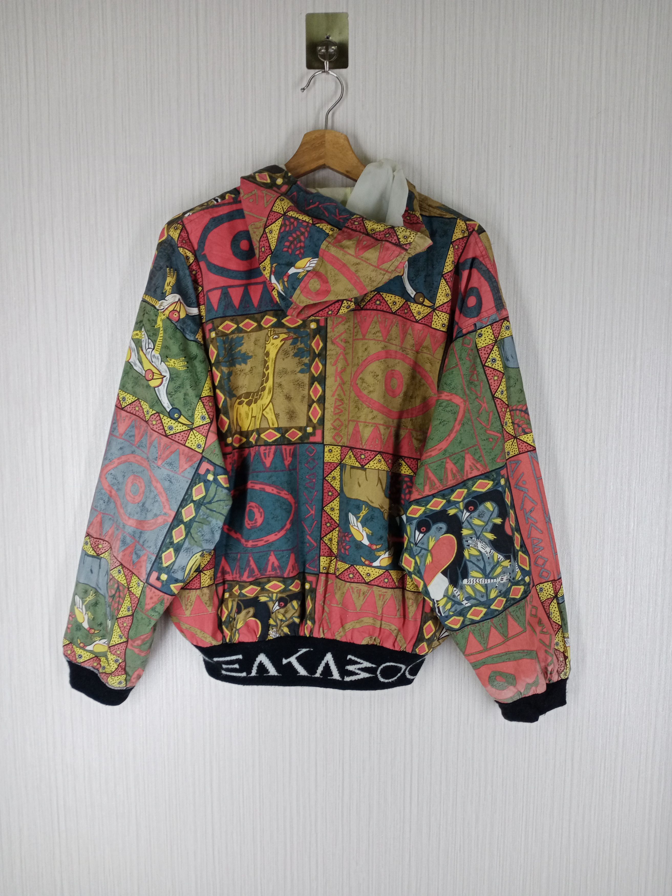 Japanese Brand Vintage 90s Peakaboo Crystal Eye Animal Art Design Size US L / EU 52-54 / 3 - 6 Thumbnail