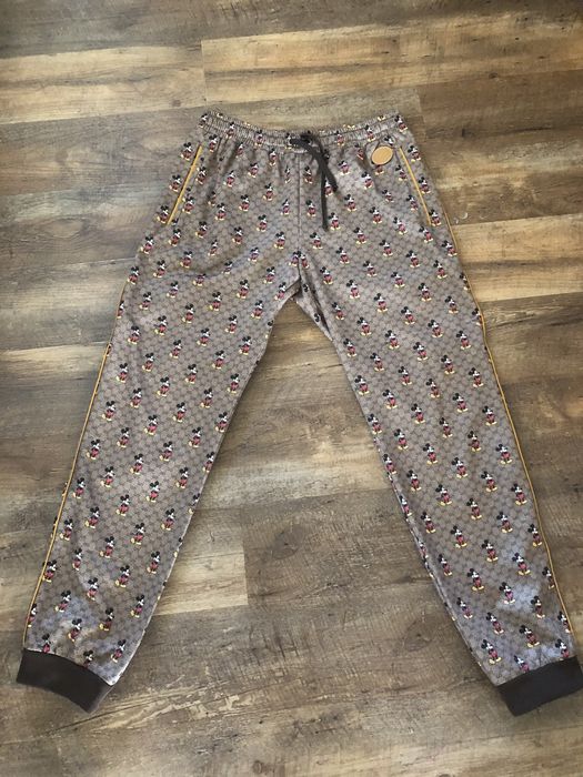 Gucci mickey mouse online joggers