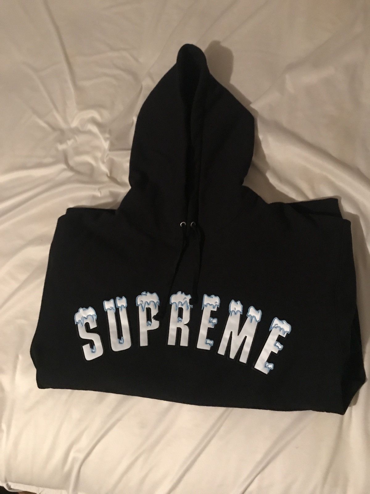 Supreme Icy Arc Hooded Sweatshirt / Black - Large - (FW20)