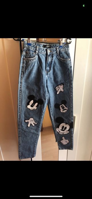 Zara hotsell mickey jeans