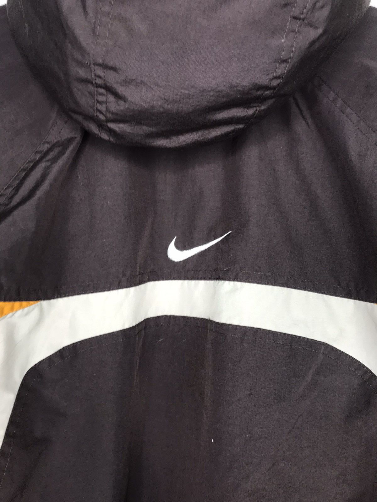 Nike Vintage Nike Snowboarding Jacket Coat Small Center Swoosh Size US L / EU 52-54 / 3 - 8 Thumbnail