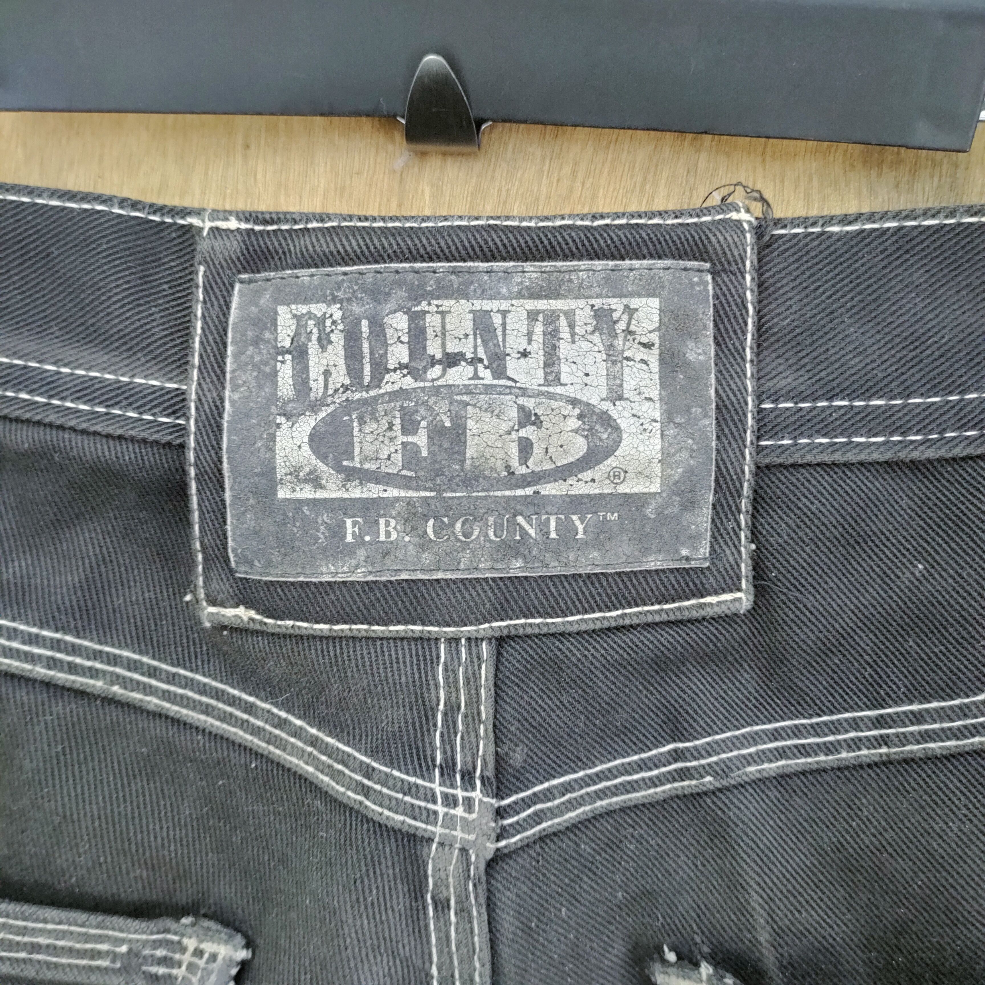 Japanese Brand VINTAGE FB COUNTY FADED BLACK DISTRESSED CARGO PANTS Size US 36 / EU 52 - 12 Thumbnail