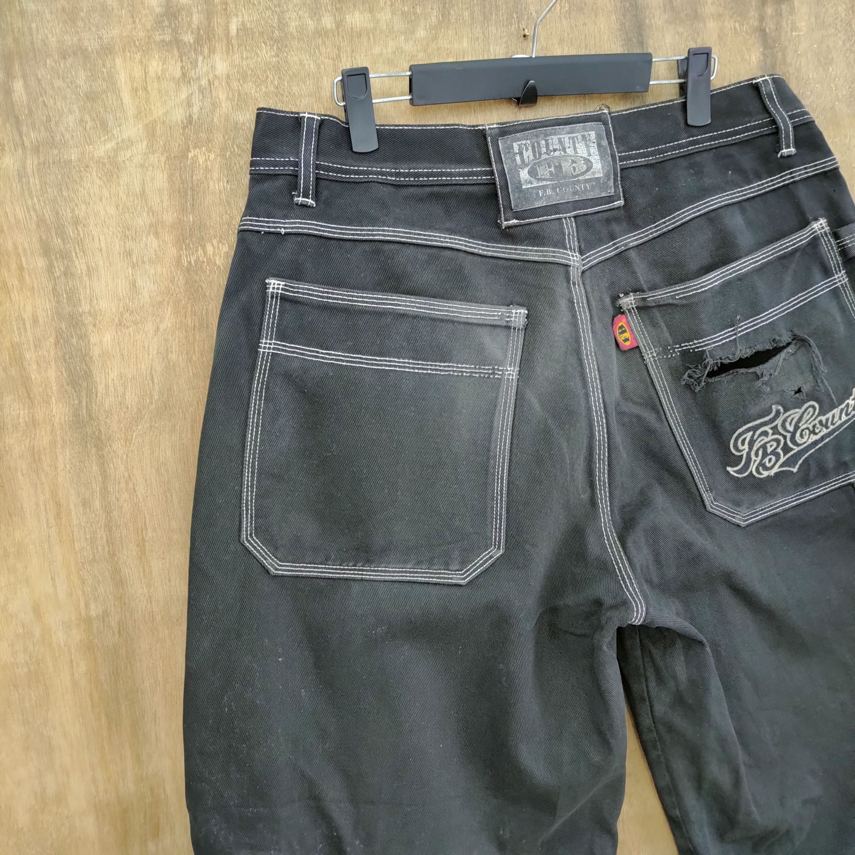 Japanese Brand VINTAGE FB COUNTY FADED BLACK DISTRESSED CARGO PANTS Size US 36 / EU 52 - 11 Thumbnail