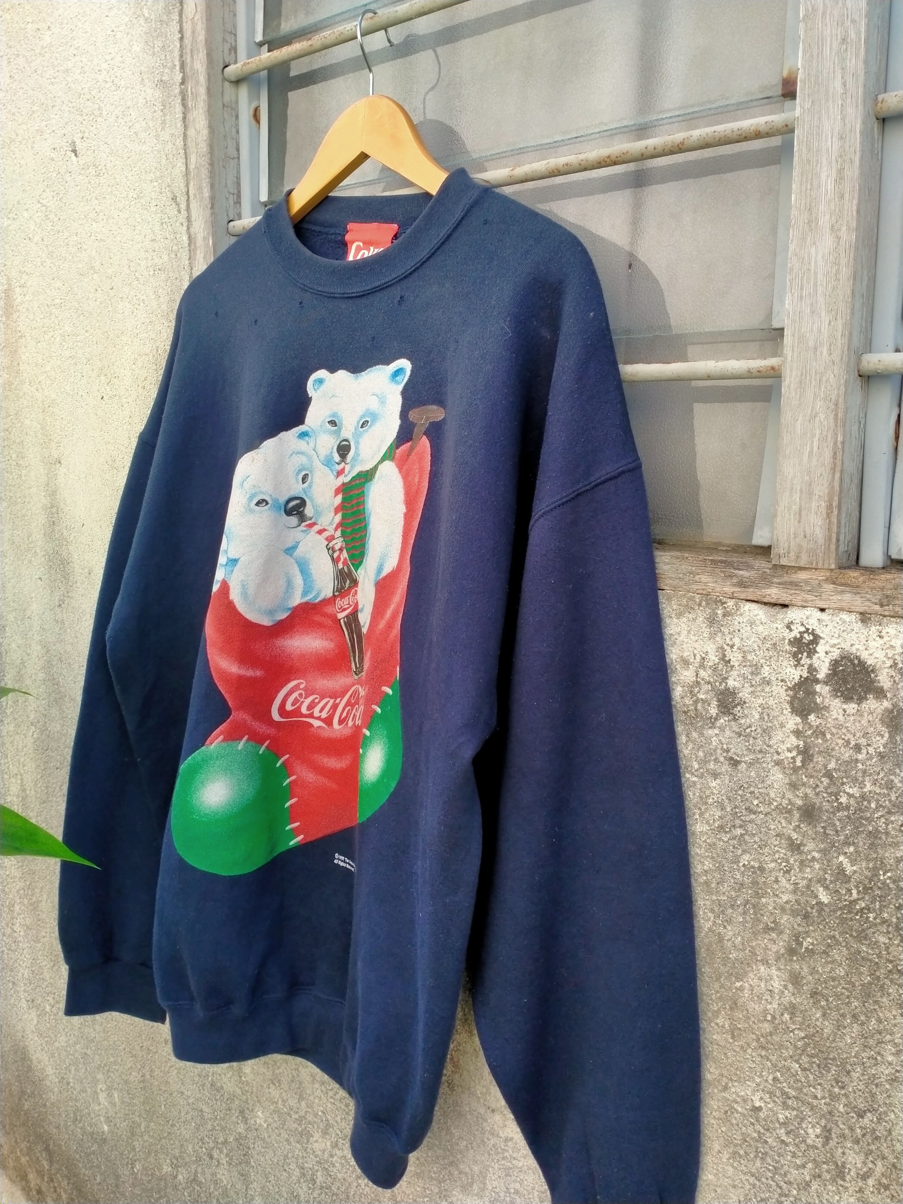 Coca Cola × Vintage Distressed Vintage 90's Coca Cola Bear Sweatshirt Size US XL / EU 56 / 4 - 3 Thumbnail