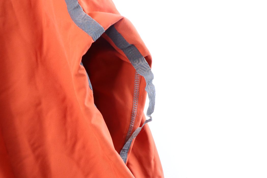 Mountain Hardwear Mountain Hardwear Conduit Soft Shell Waterproof