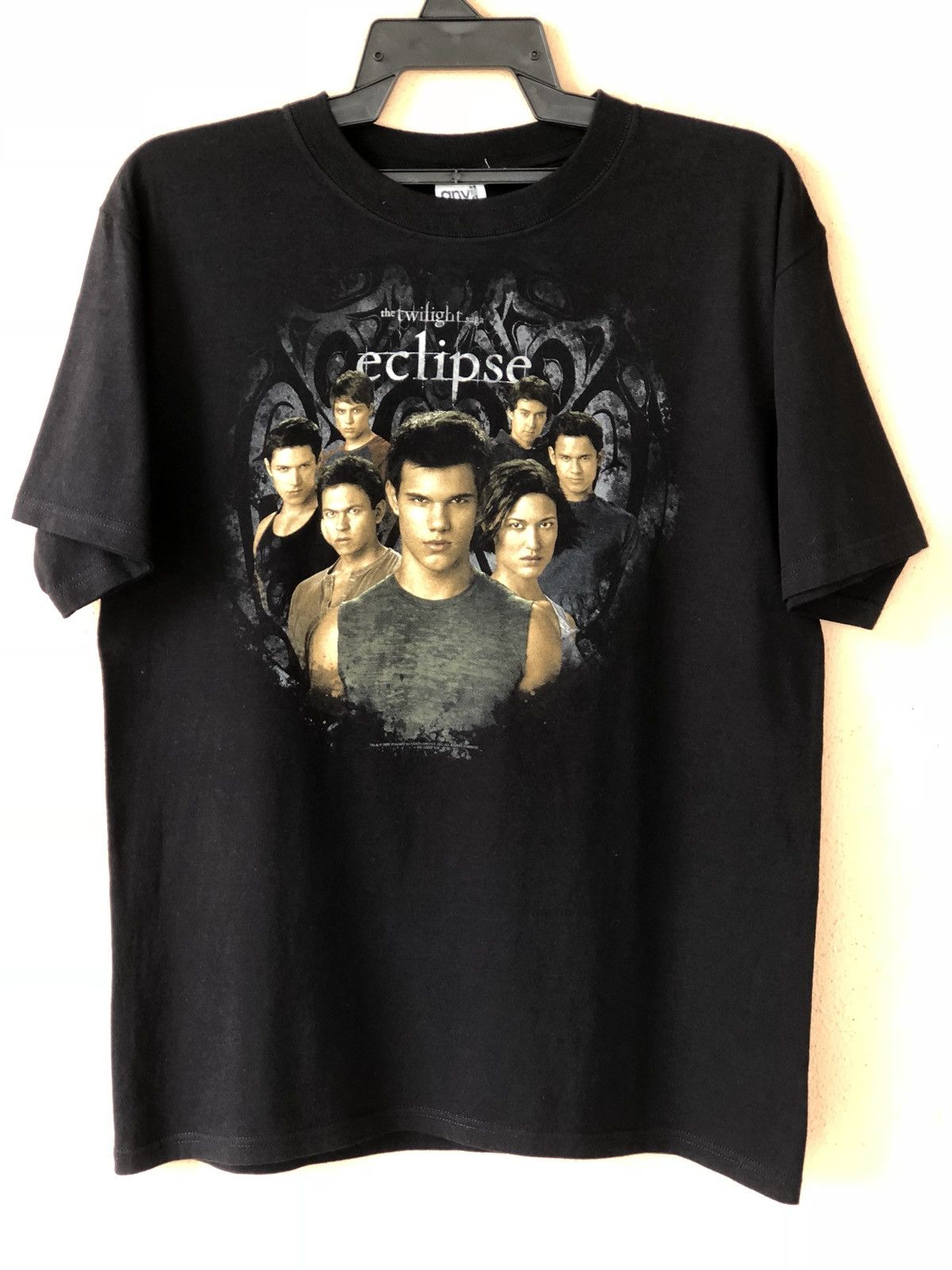 Expert Horror The Twilight Saga Eclipse Vampire Romance Movie Tee Size US M / EU 48-50 / 2 - 1 Thumbnail
