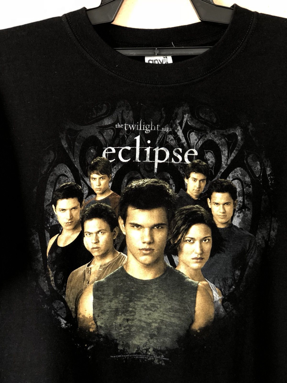 Expert Horror The Twilight Saga Eclipse Vampire Romance Movie Tee Size US M / EU 48-50 / 2 - 2 Thumbnail