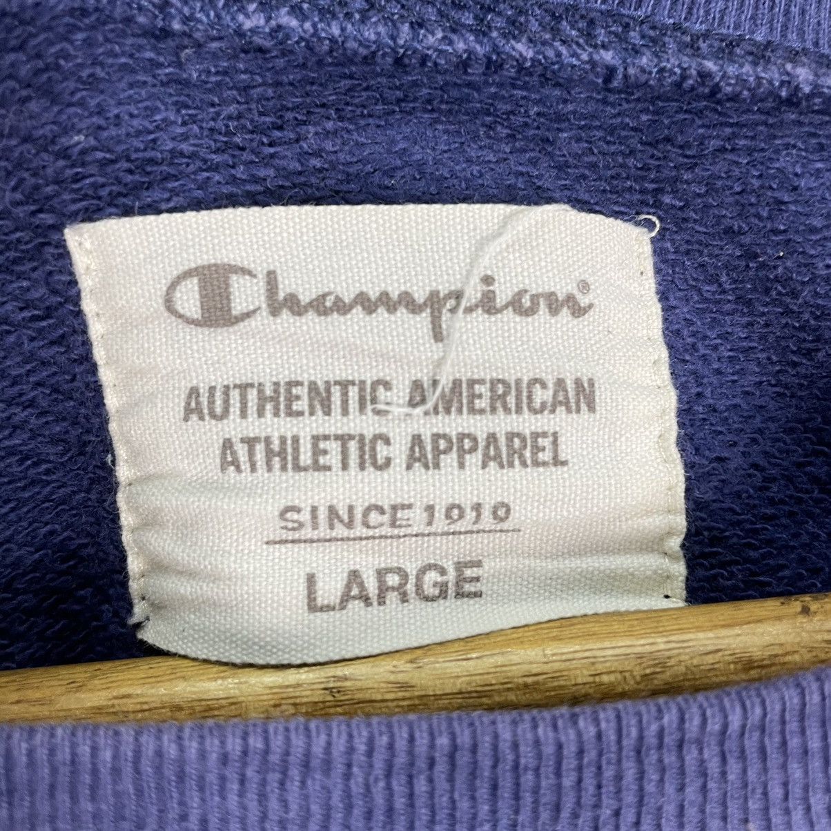 Champion ❄️CHAMPION Navy Sweatshirt Crewneck Size US L / EU 52-54 / 3 - 7 Thumbnail