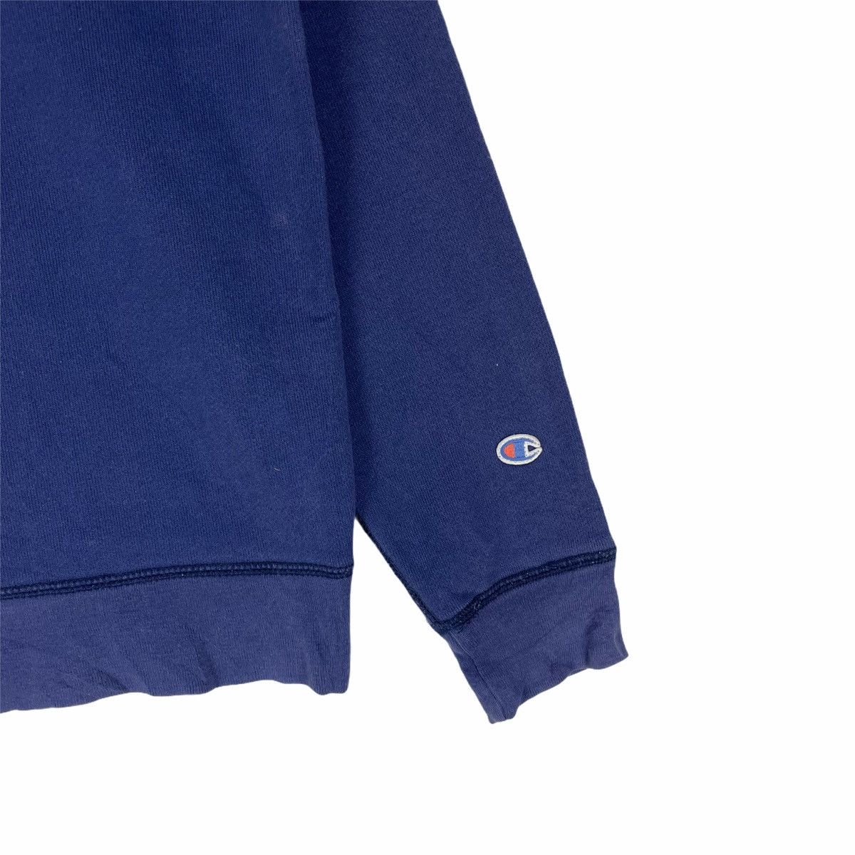 Champion ❄️CHAMPION Navy Sweatshirt Crewneck Size US L / EU 52-54 / 3 - 5 Thumbnail