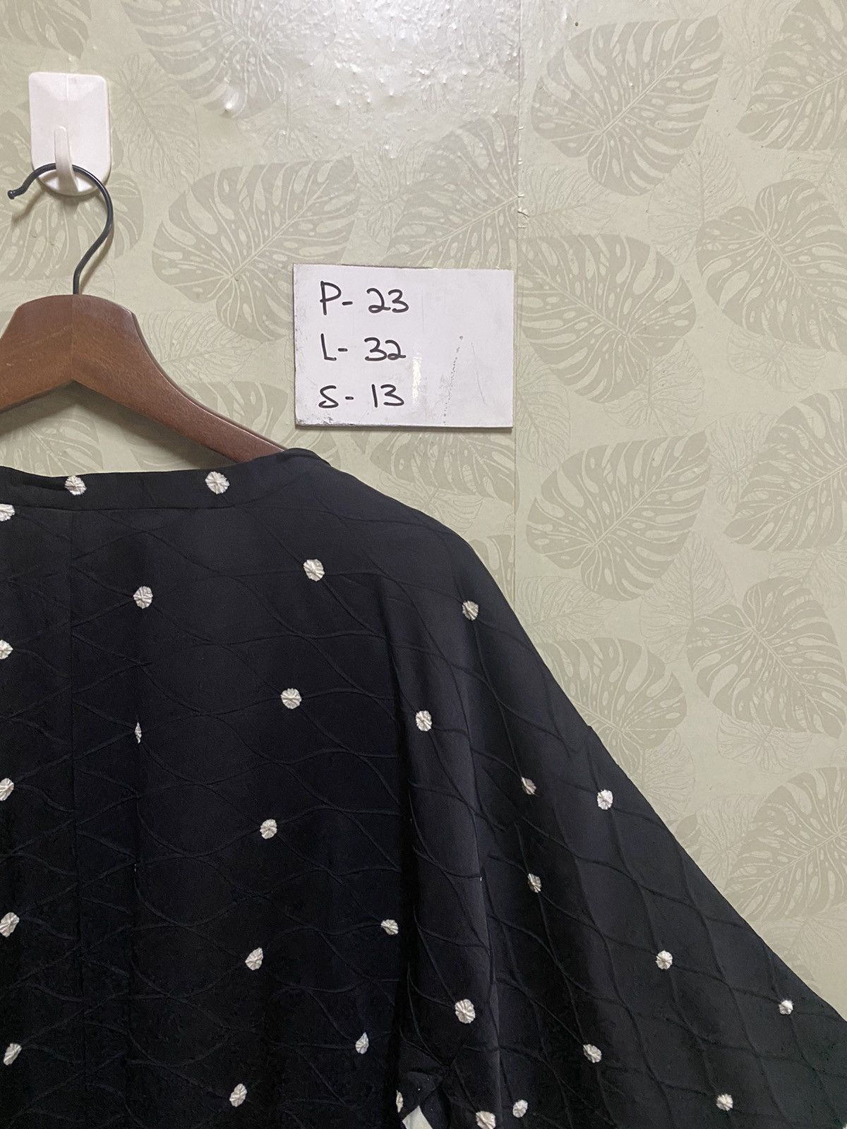 Japanese Brand Vintage 90s silk kimono polkadot design - k4 Size US M / EU 48-50 / 2 - 8 Thumbnail