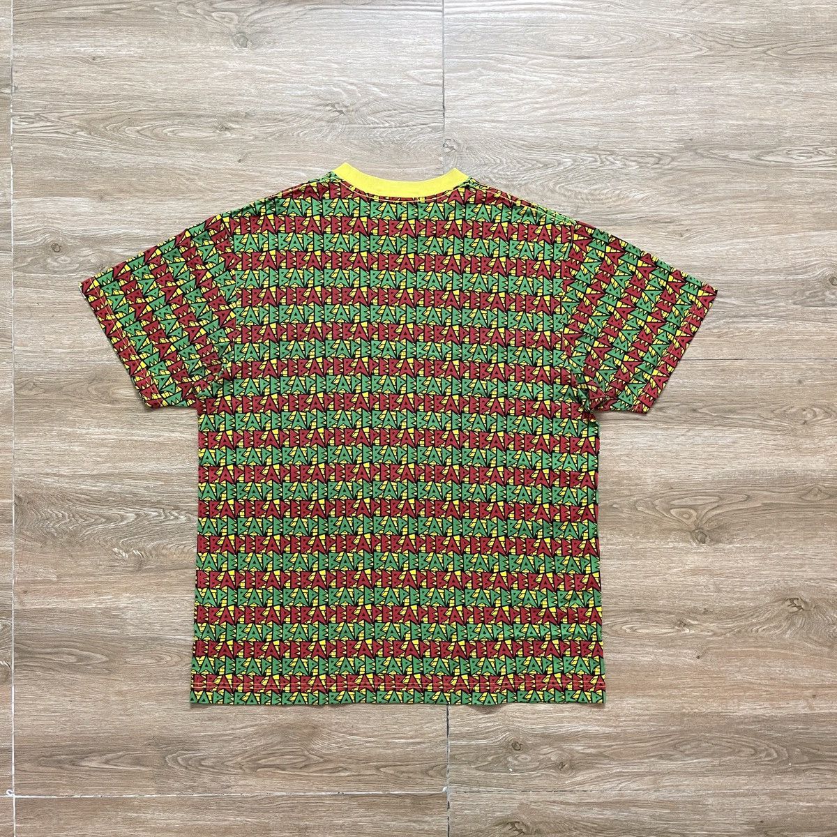 Bape Bape Spell-Out Rasta Tee Size US L / EU 52-54 / 3 - 2 Thumbnail