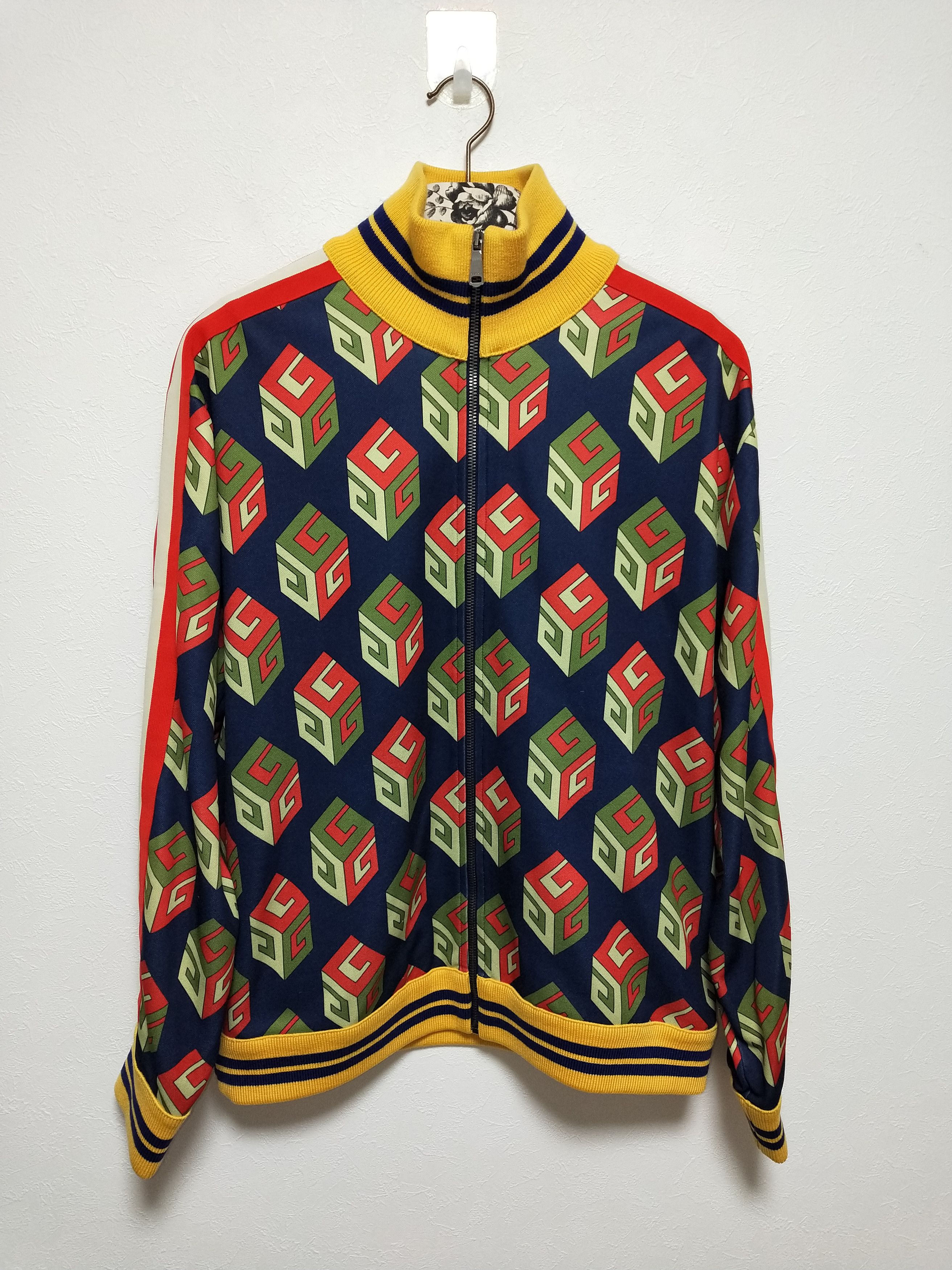 Gucci cube jacket store