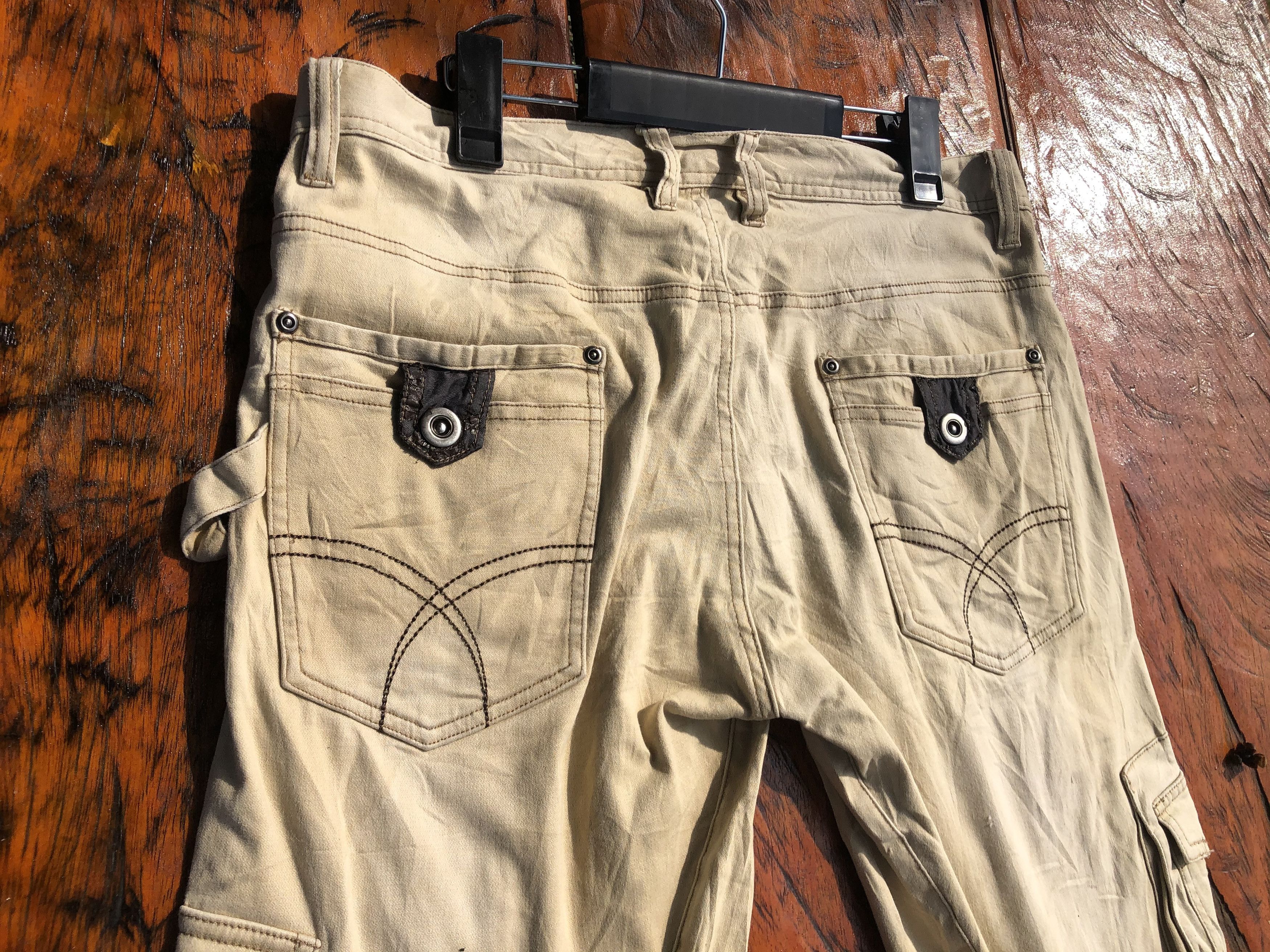 In The Attic × Japanese Brand in the attic multi pocket cargo pant Size US 32 / EU 48 - 8 Thumbnail