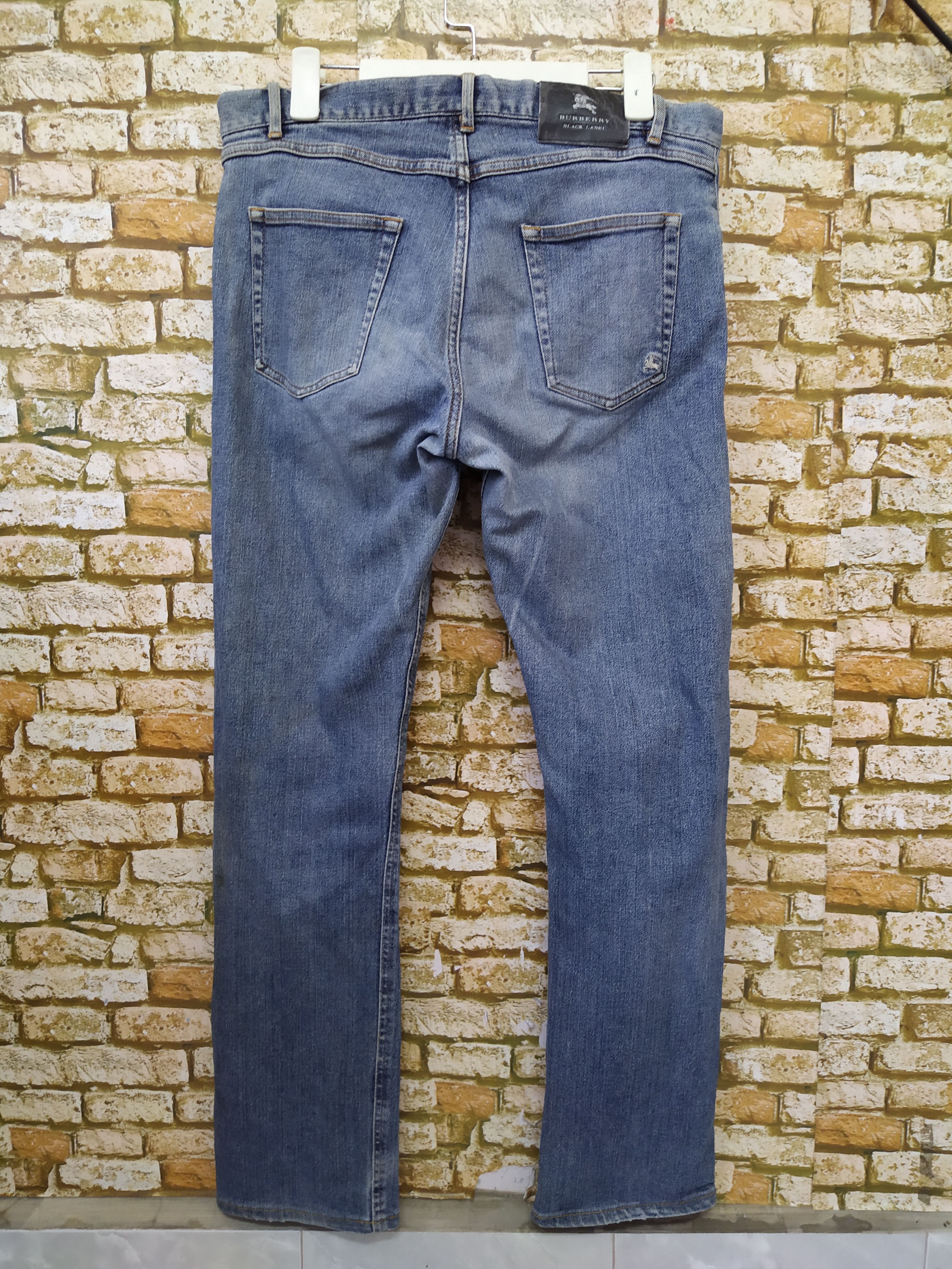 Burberry BURBERRY BLACK LABEL DENIM STRETCH (B944) W32 Size US 32 / EU 48 - 8 Thumbnail