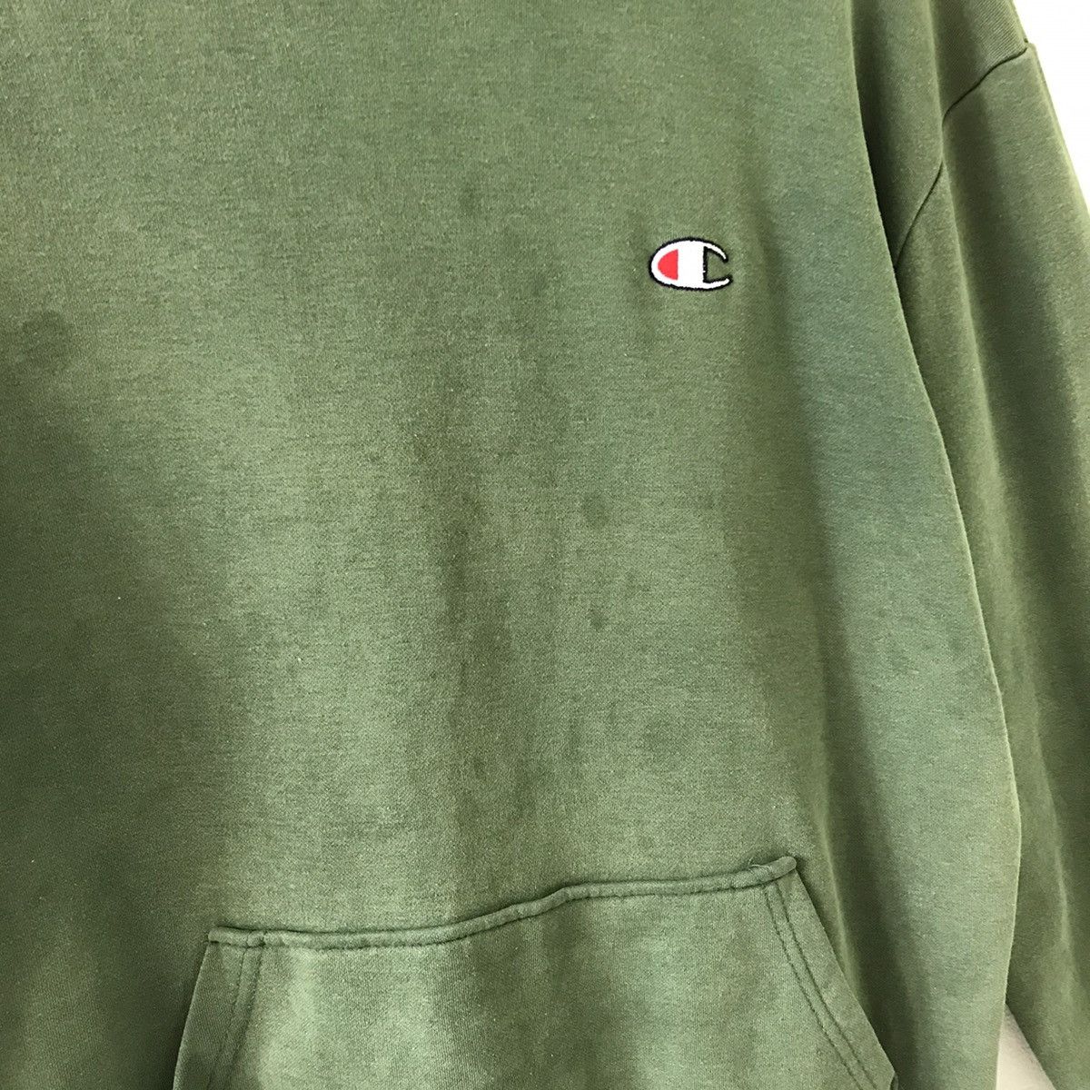 Champion Champion Small Logo Crewneck Hoodie Size M Size US M / EU 48-50 / 2 - 7 Thumbnail