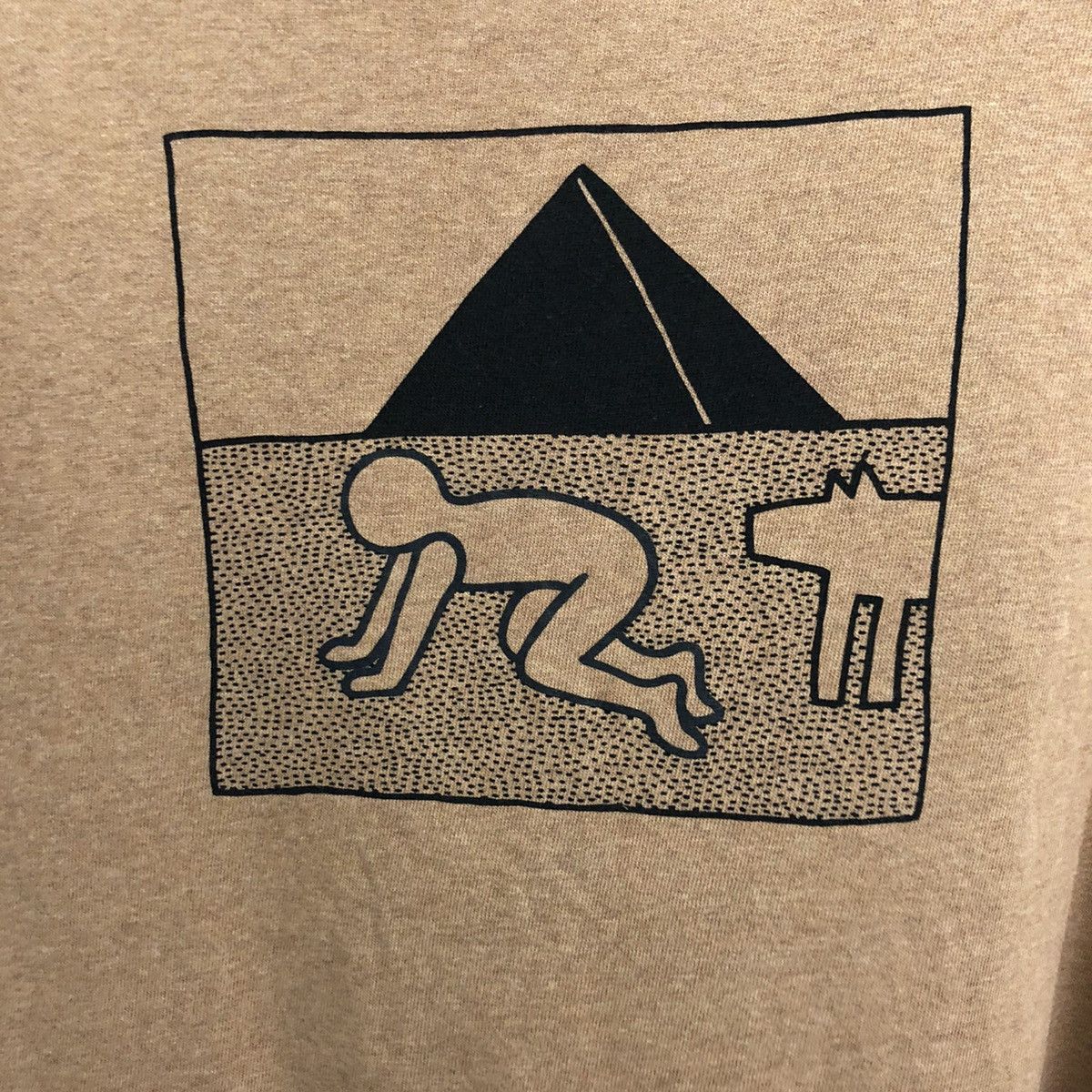 Keith Haring × Uniqlo keith haring pyramid t-shirts tee Size US L / EU 52-54 / 3 - 2 Thumbnail