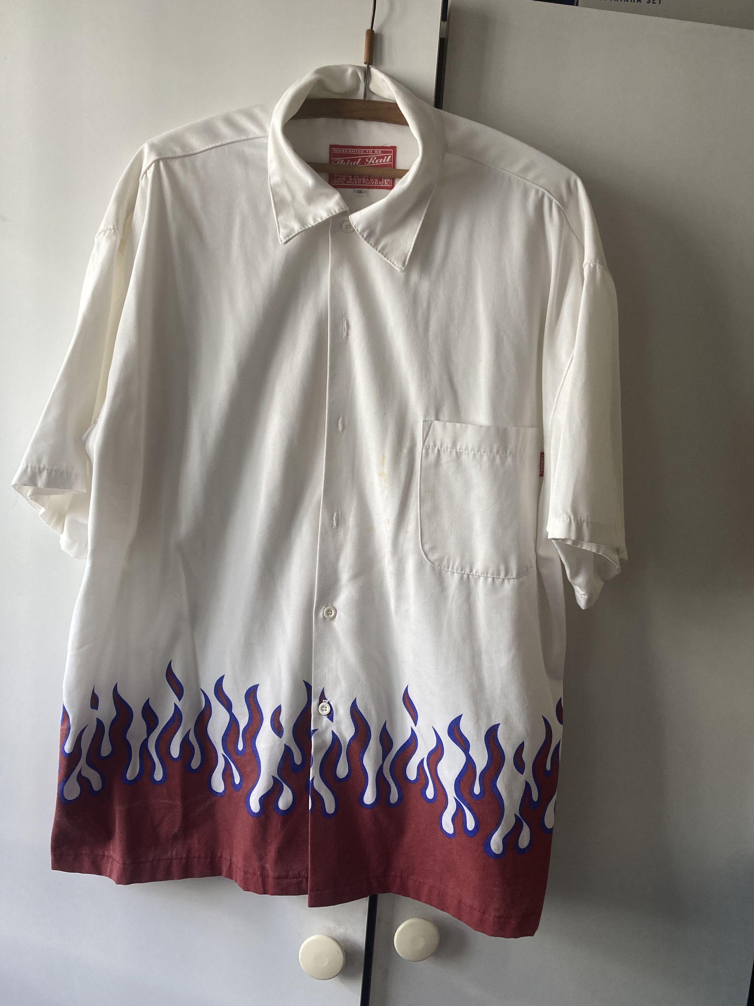 Vintage Flamed Vintage Third Rail Bowling Shirt (80s) Size US XL / EU 56 / 4 - 1 Thumbnail