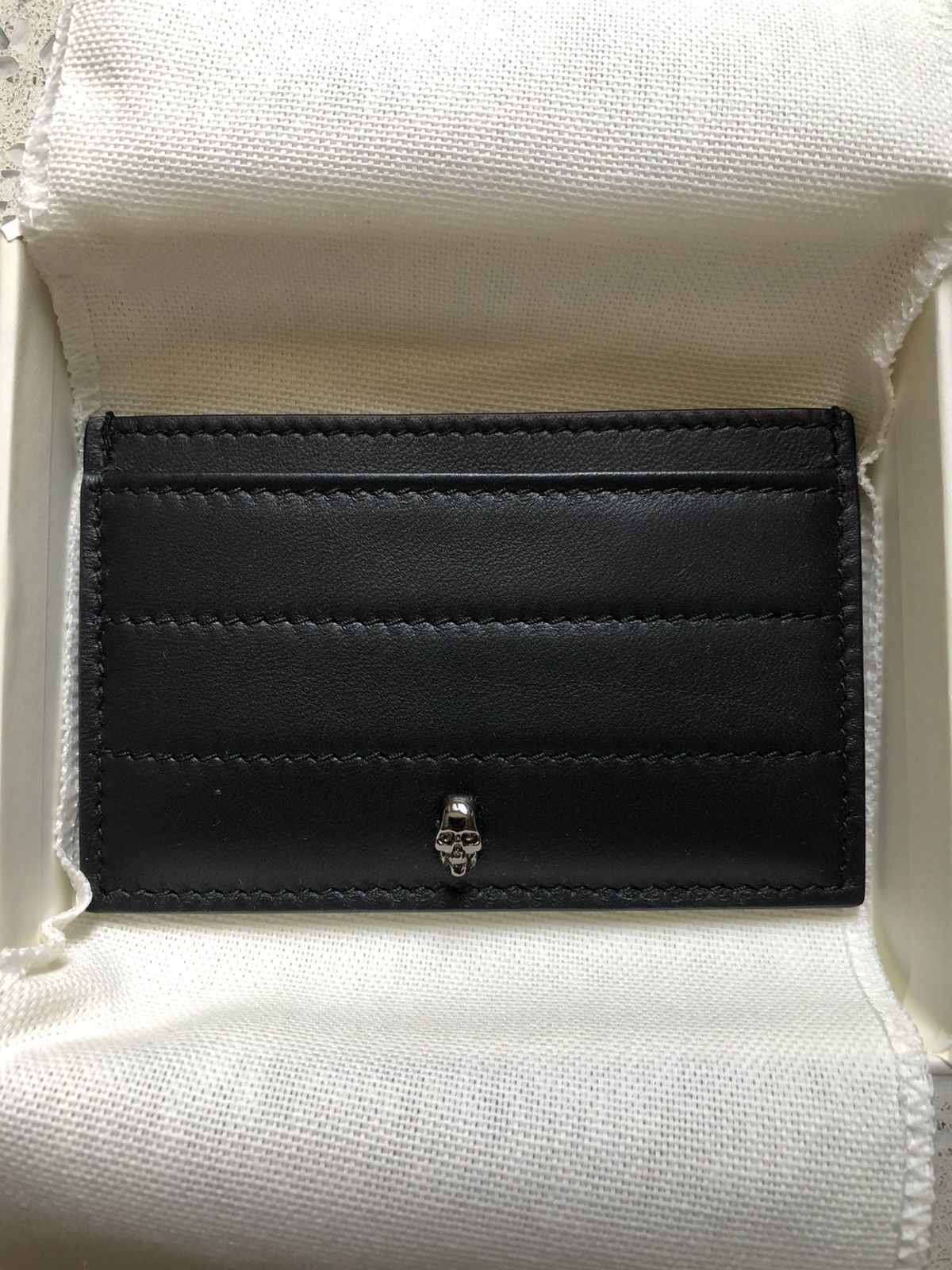 Alexander McQueen Skull Money Clip White & Black | END. (CA)