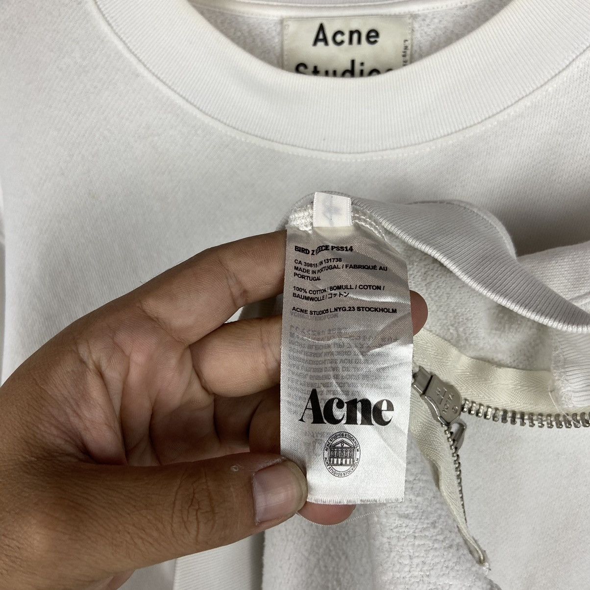 Acne Studios Acne Studios cropped long sleeve sweatshirt Size US M / EU 48-50 / 2 - 9 Thumbnail