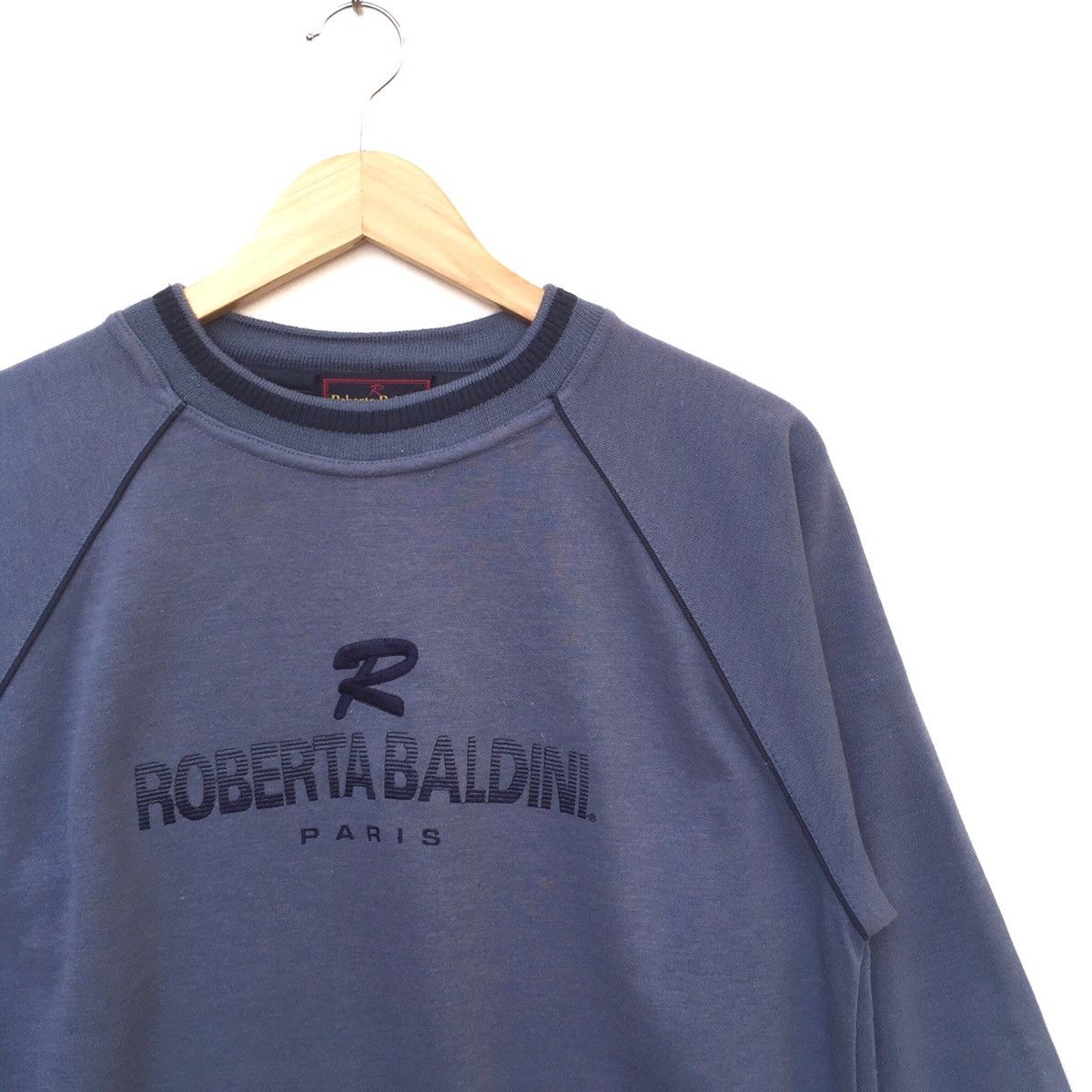 Vintage Vintage 90s Roberta Baldini Embroidered Logo Sweatshirt | L Size US L / EU 52-54 / 3 - 2 Thumbnail
