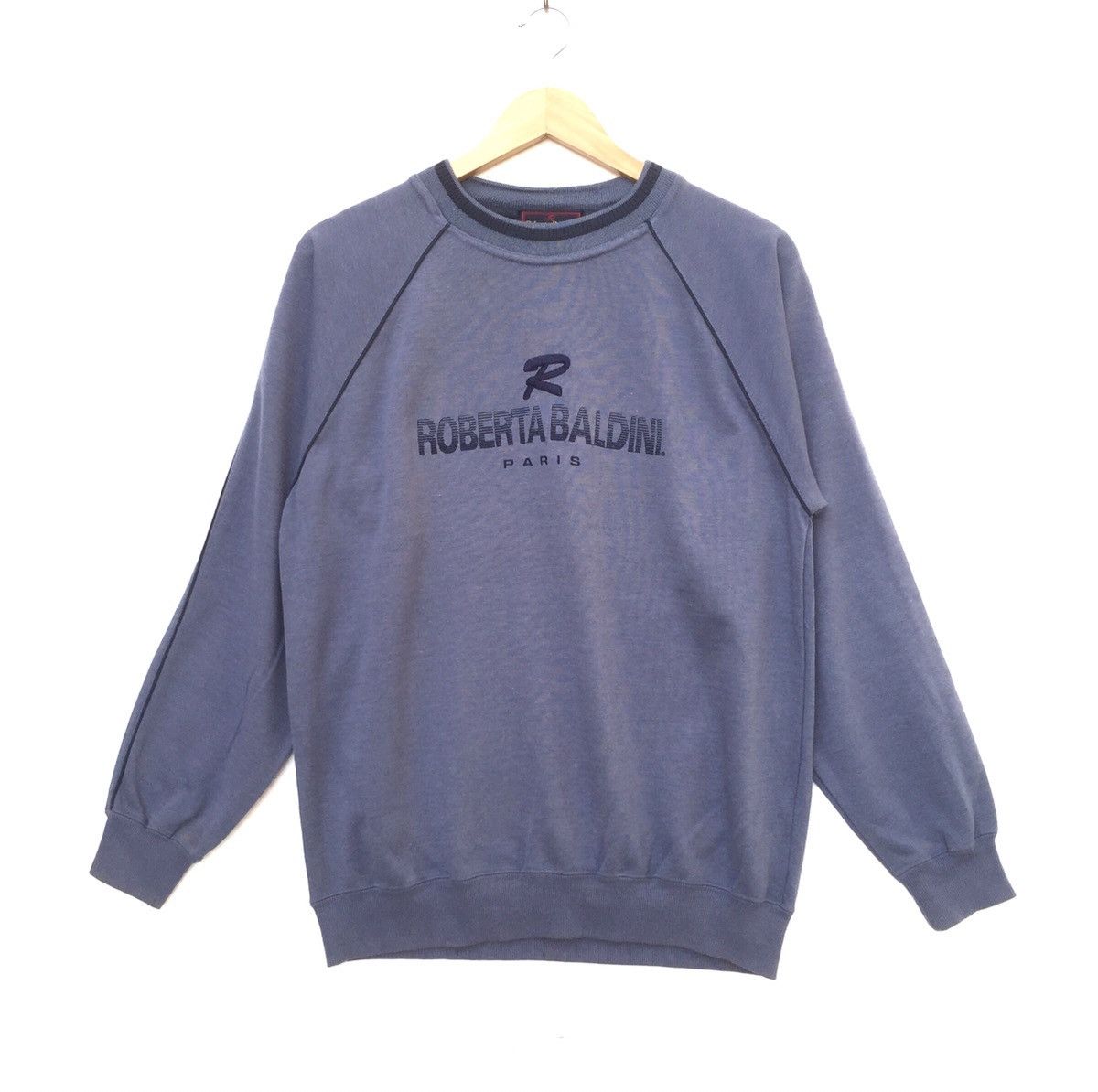 Vintage Vintage 90s Roberta Baldini Embroidered Logo Sweatshirt | L Size US L / EU 52-54 / 3 - 1 Thumbnail