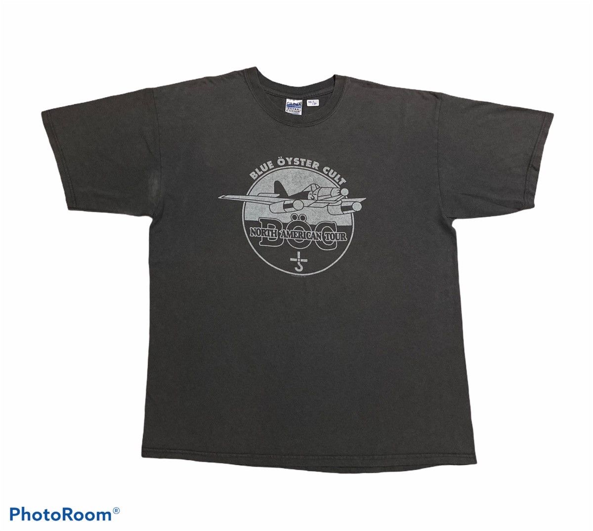 Band Tees Vintage Blue Oyster Cult North American Tour t-shirt Size US XL / EU 56 / 4 - 1 Thumbnail