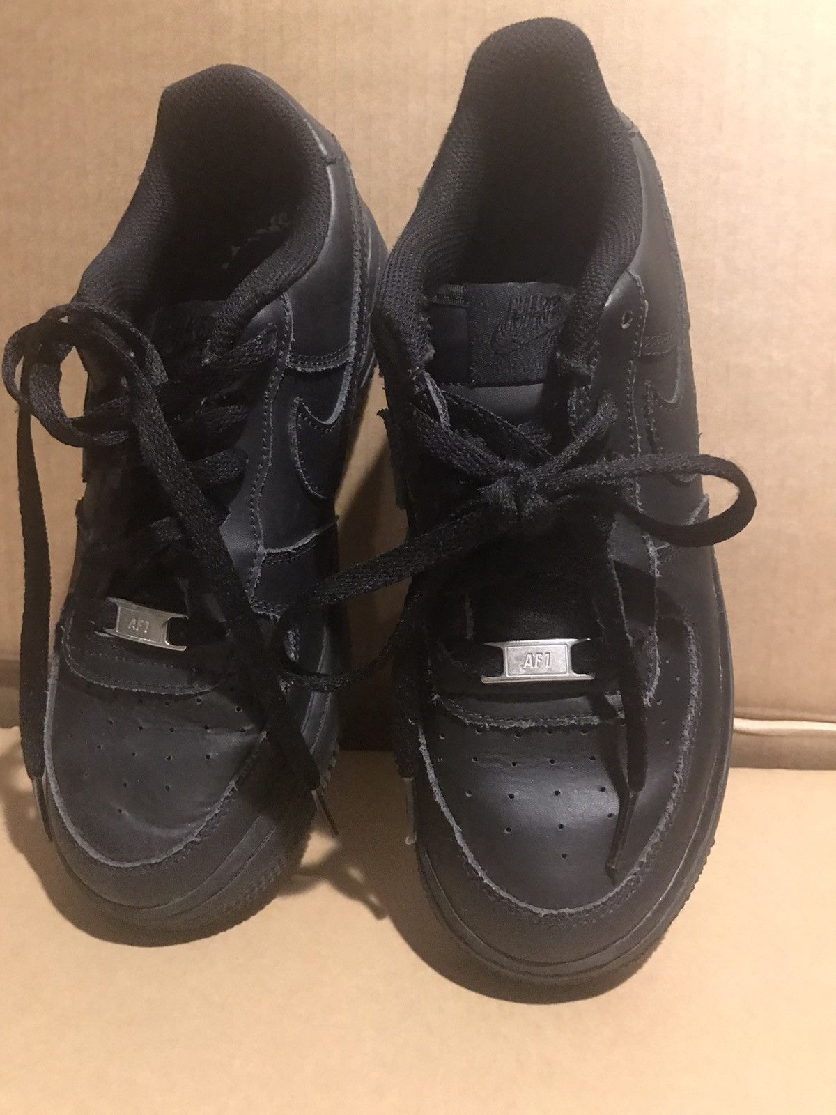 Nike Nike Air Force Black Size US 6.5 / EU 39-40 - 2 Thumbnail