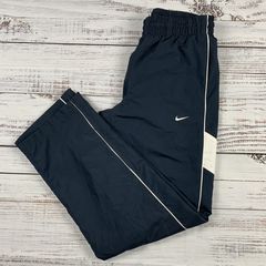 Nike on sale windbreaker sweatpants