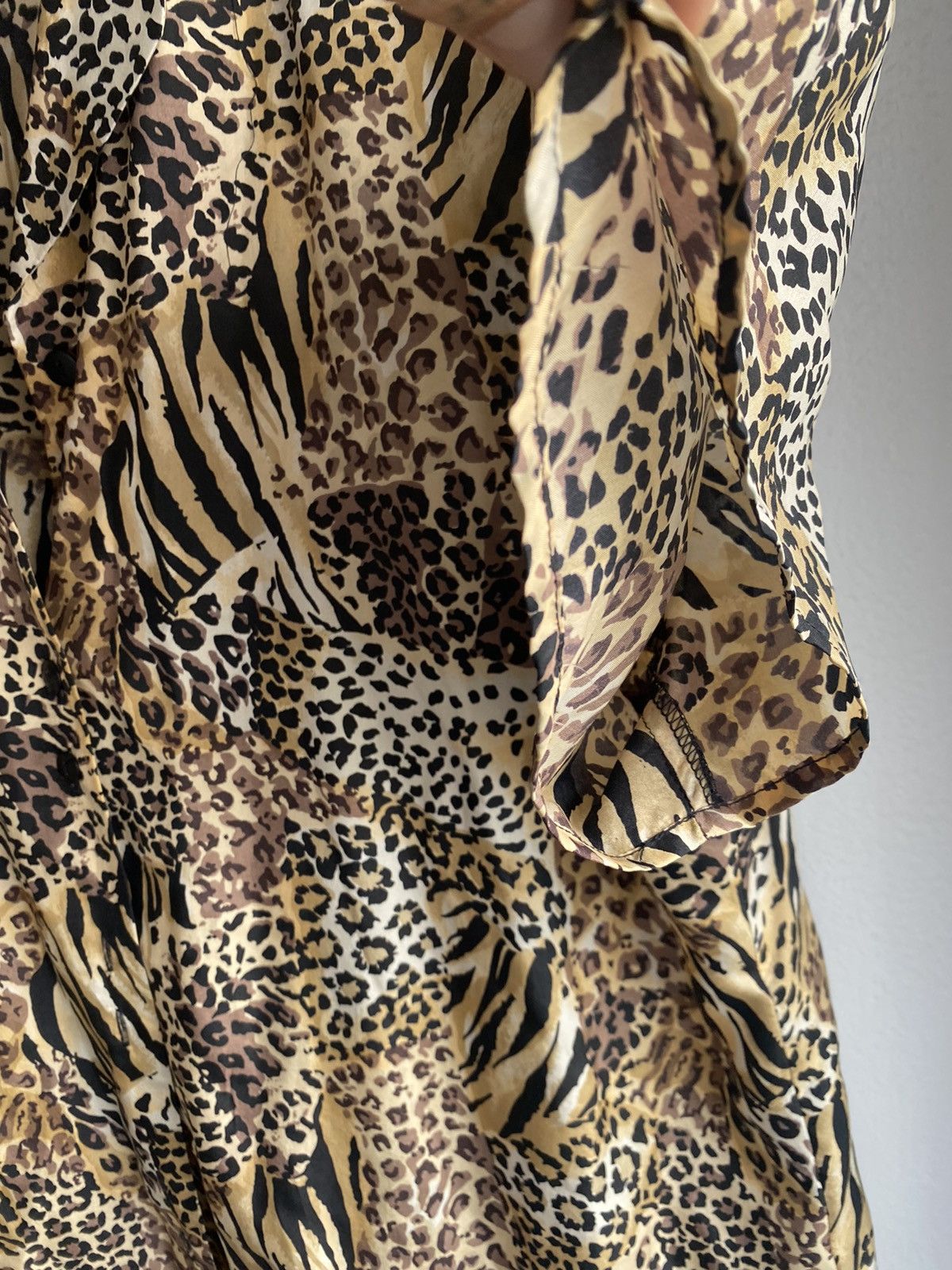 Vintage VINTAGE 90s 100% SILK Leopard Camp Collar Button up SHIRT Size US L / EU 52-54 / 3 - 8 Thumbnail