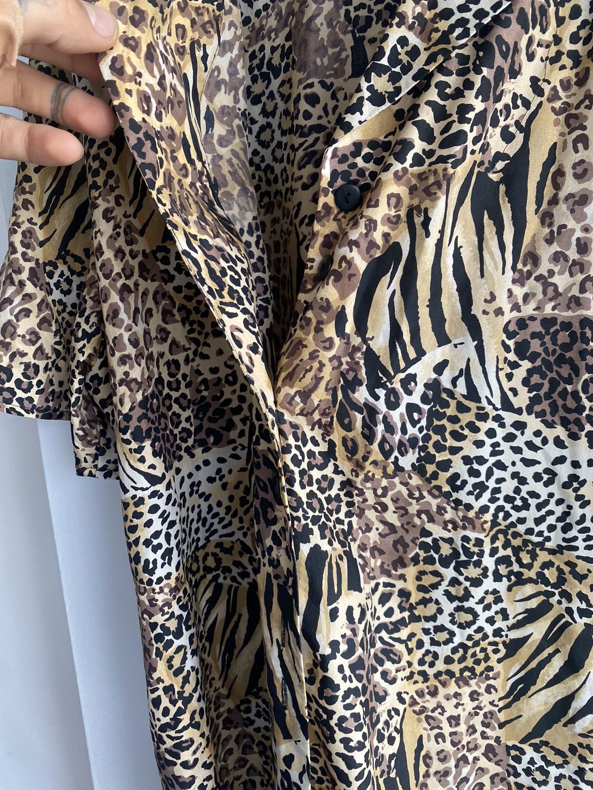 Vintage VINTAGE 90s 100% SILK Leopard Camp Collar Button up SHIRT Size US L / EU 52-54 / 3 - 4 Thumbnail