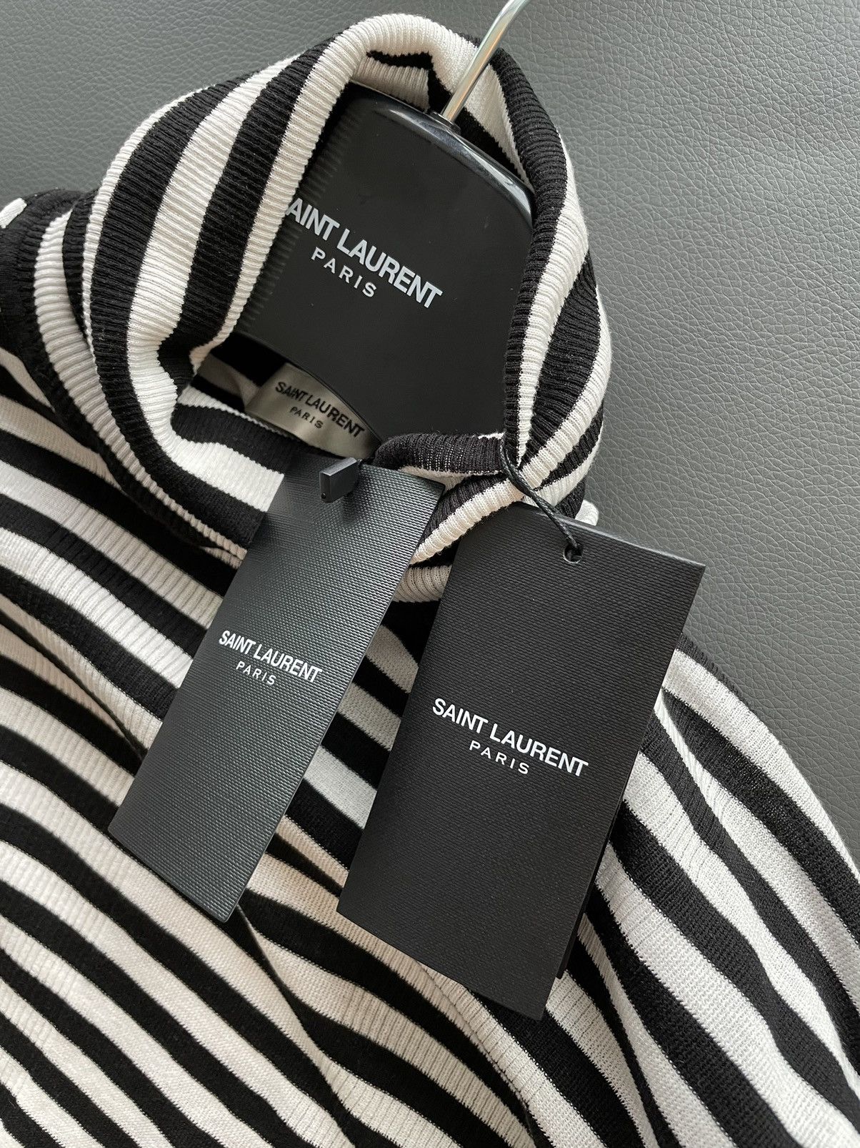 Hedi Slimane × Saint Laurent Paris × Yves Saint Laurent $1,350 Value Super Runway Turtle Neck Striped Sweater New Size US L / EU 52-54 / 3 - 3 Thumbnail
