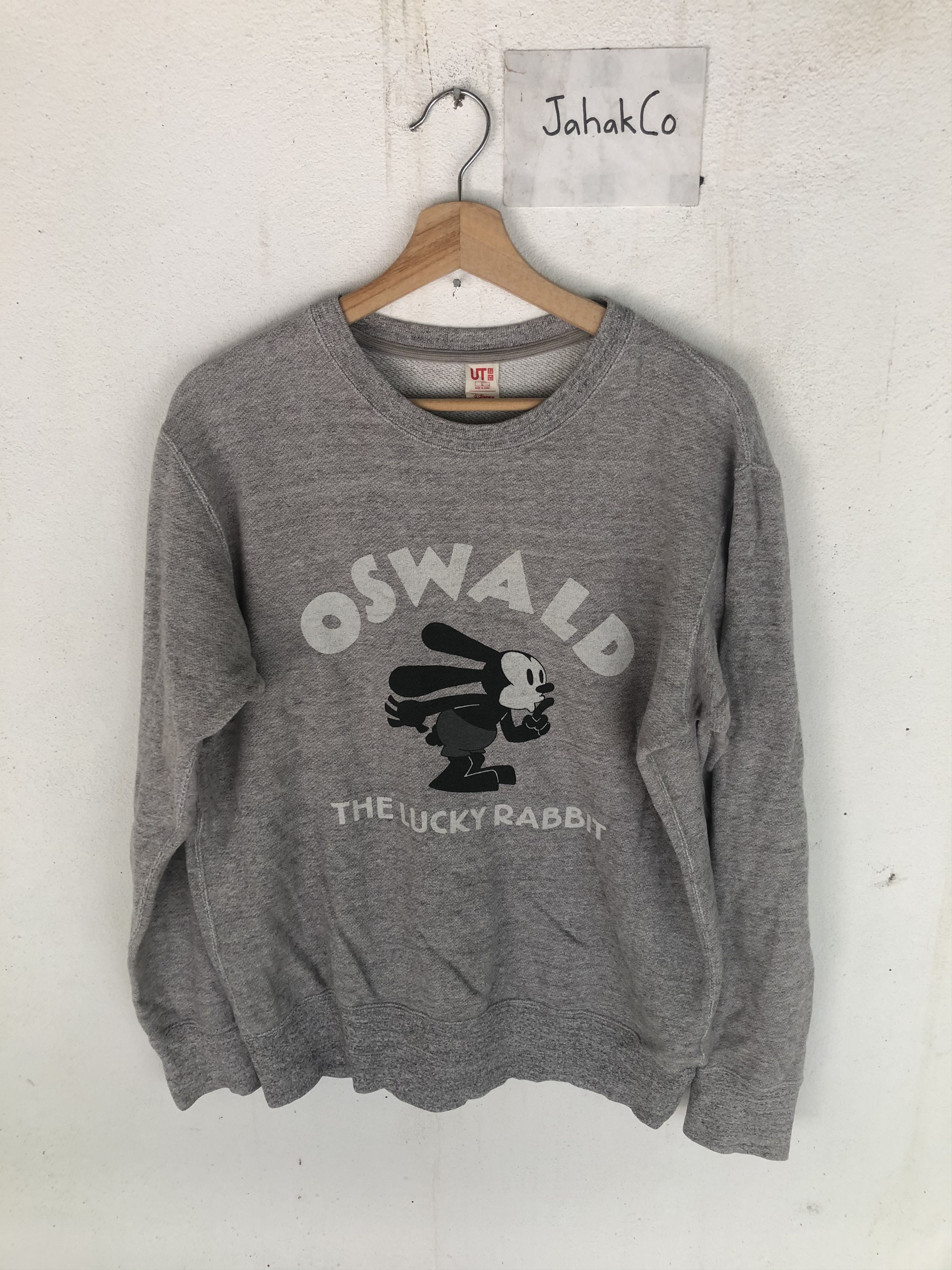 Uniqlo x Disney x Mickey Mouse Crewneck Sweatshirt (S060)