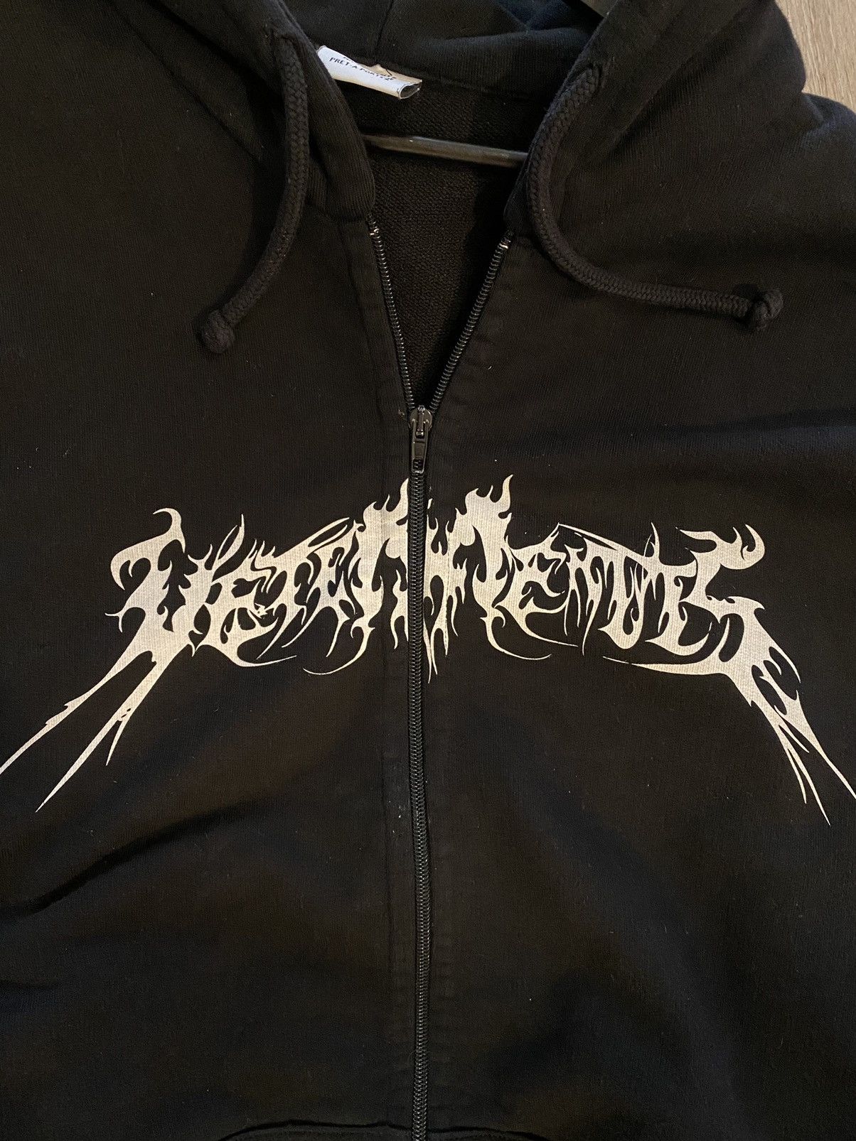 トップス VETEMENTS 17AW TFD ZIP UP Hoodie VETEMENTS 17AW TFD ZIP UP Hoodie - メルカリ