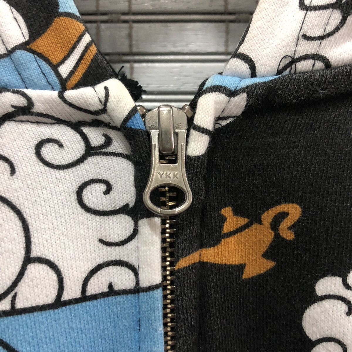Cartoon Network × Disney Vintage Aladdin Disney Fullprint Zipper Hoodie Size US M / EU 48-50 / 2 - 7 Thumbnail