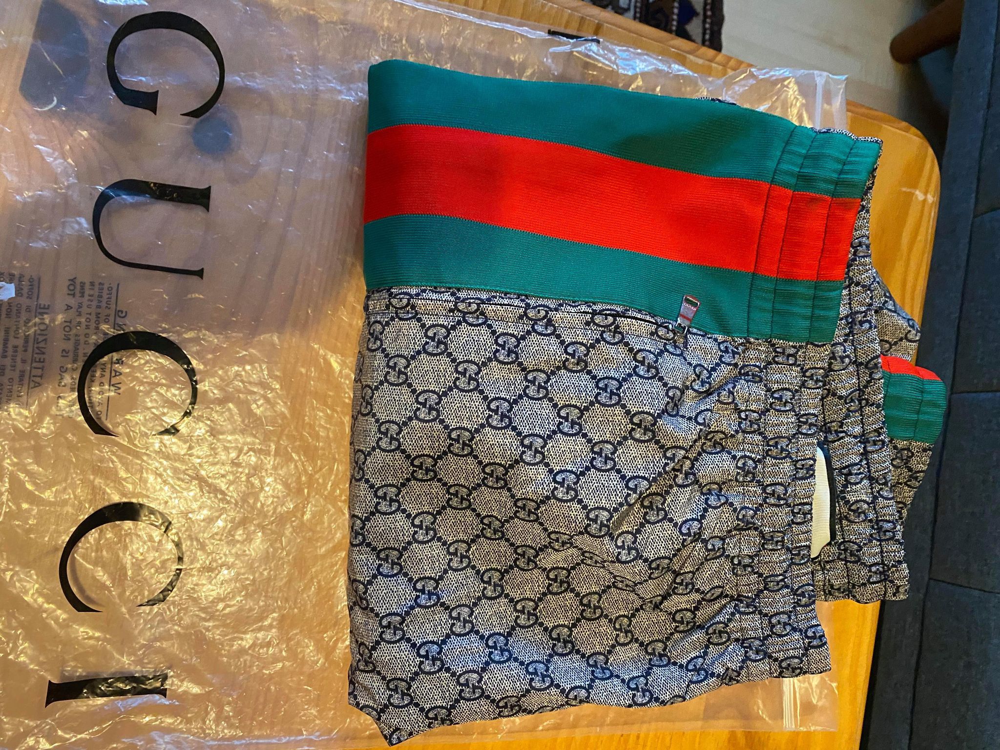 Gucci Oversize GG Nylon Gucci Jogger/Sweatpant Size US 36 / EU 52 - 2 Thumbnail