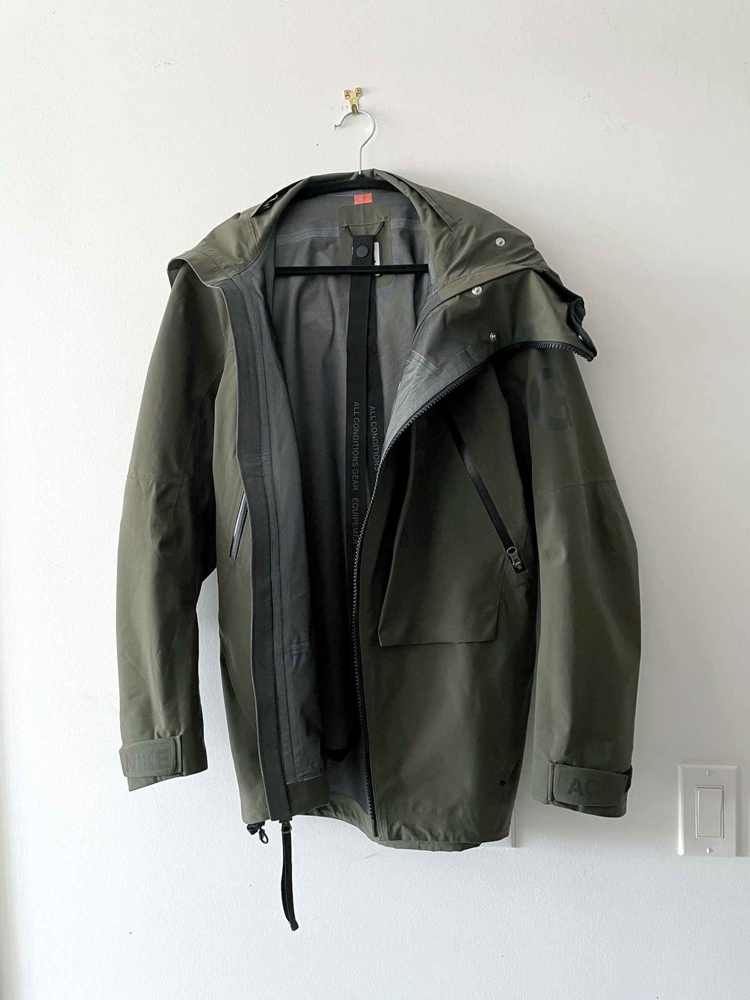 Nike NikeLab ACG Alpine Jacket Olive sz S | Grailed