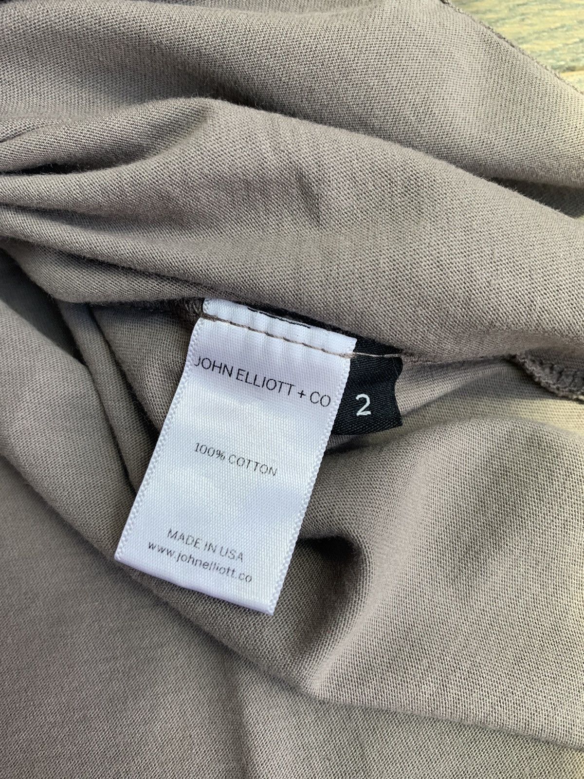 John Elliott LS Classic Curve Tee in Oak Size US M / EU 48-50 / 2 - 8 Thumbnail