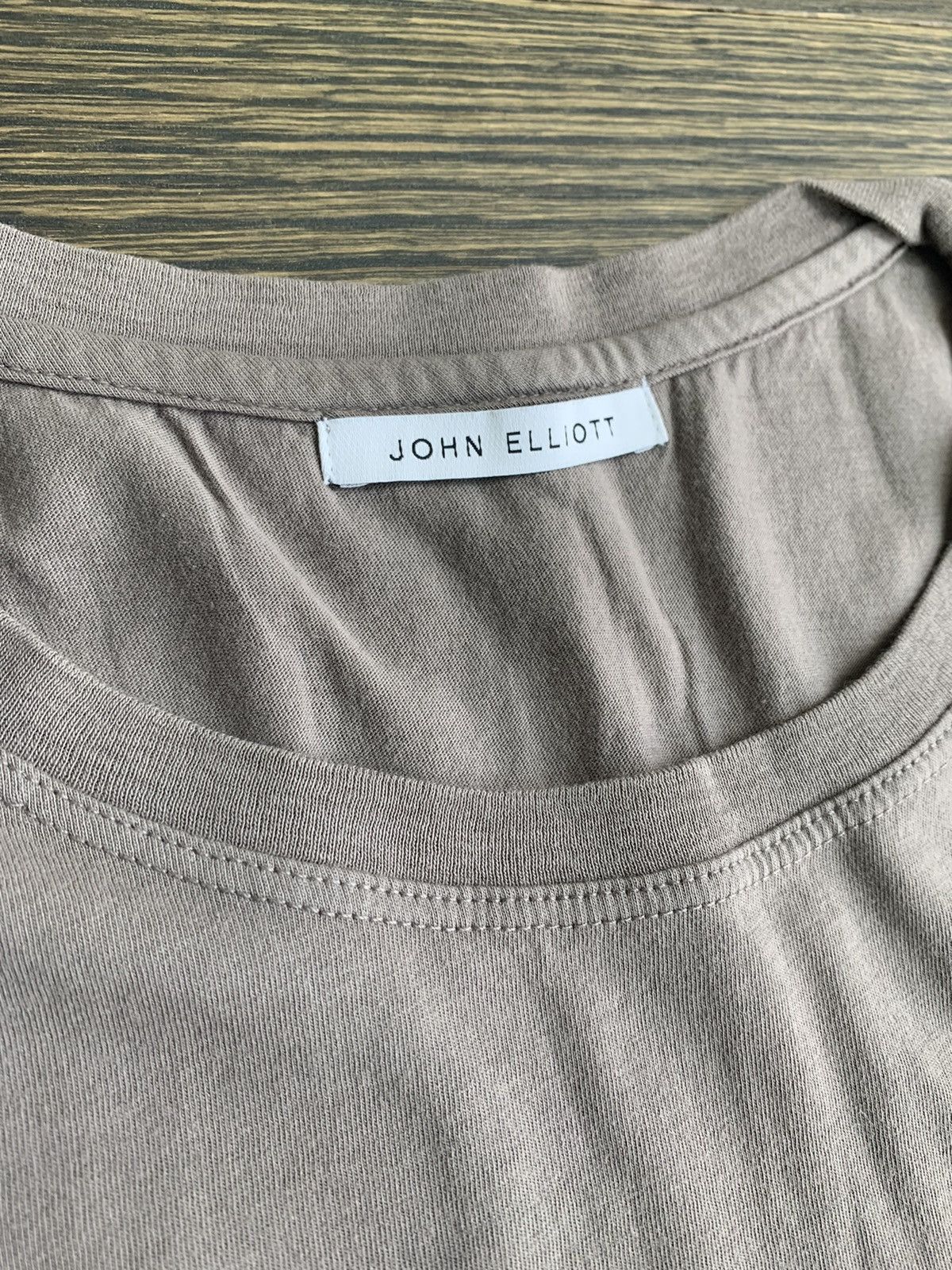 John Elliott LS Classic Curve Tee in Oak Size US M / EU 48-50 / 2 - 6 Thumbnail