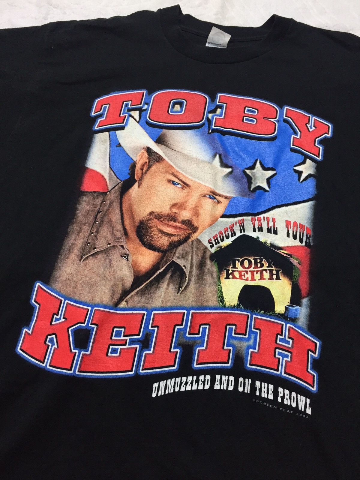Band Tees Vintage 2003 Toby Keith “ Shock ‘ N Ya’ll “ Tour T-shirt Size US XL / EU 56 / 4 - 7 Thumbnail